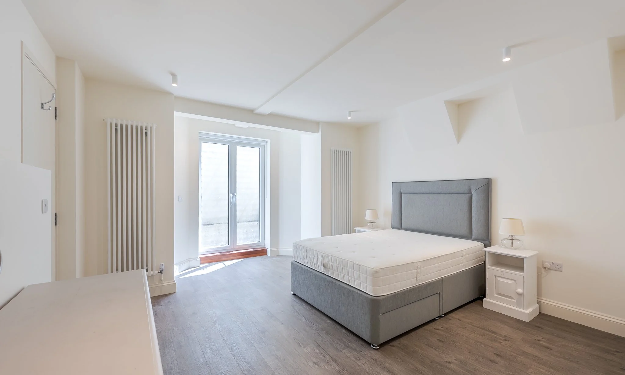 Location Creation: Becmead: bedroom.jpg