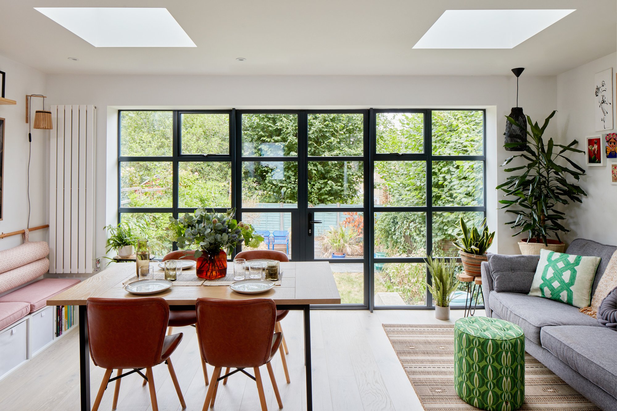 Location Creation: Da Silva Design: dining .jpg