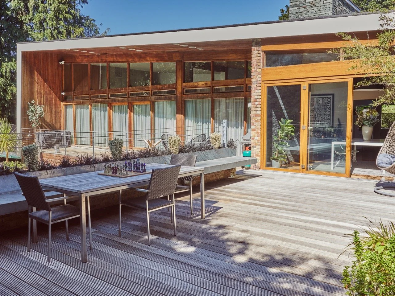 JJ-LOCATIONS-RIVERSIDE-0658 Large.jpeg