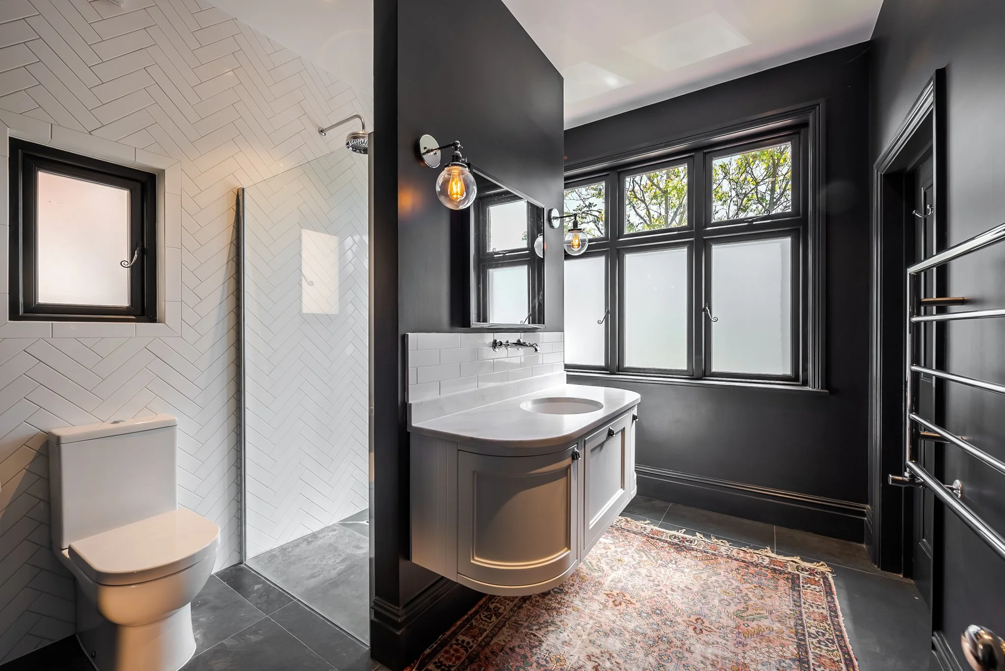 Location Creation: Becmead: bathroom.jpg