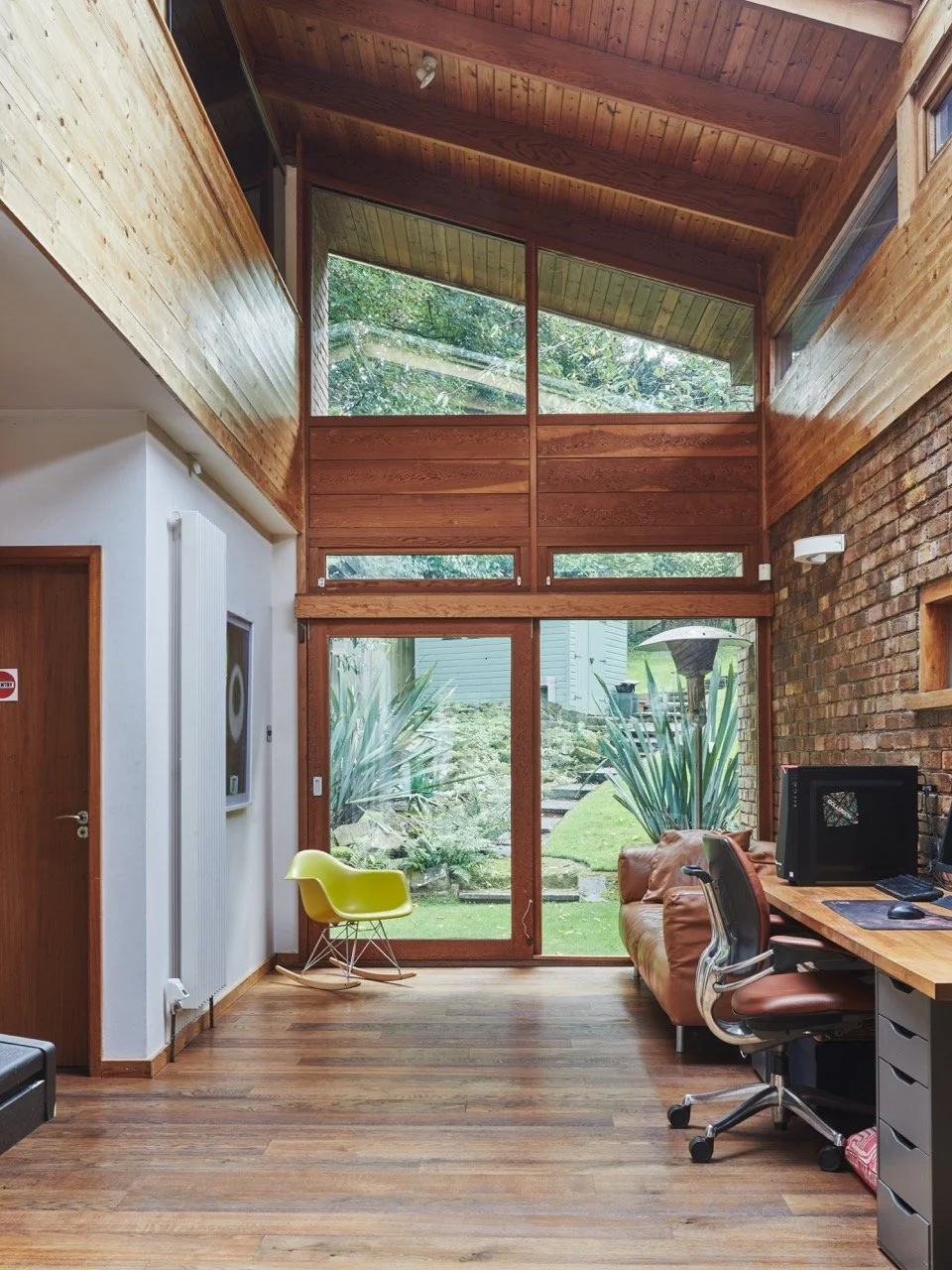 JJ-LOCATIONS-RIVERSIDE-0578 Large.jpeg