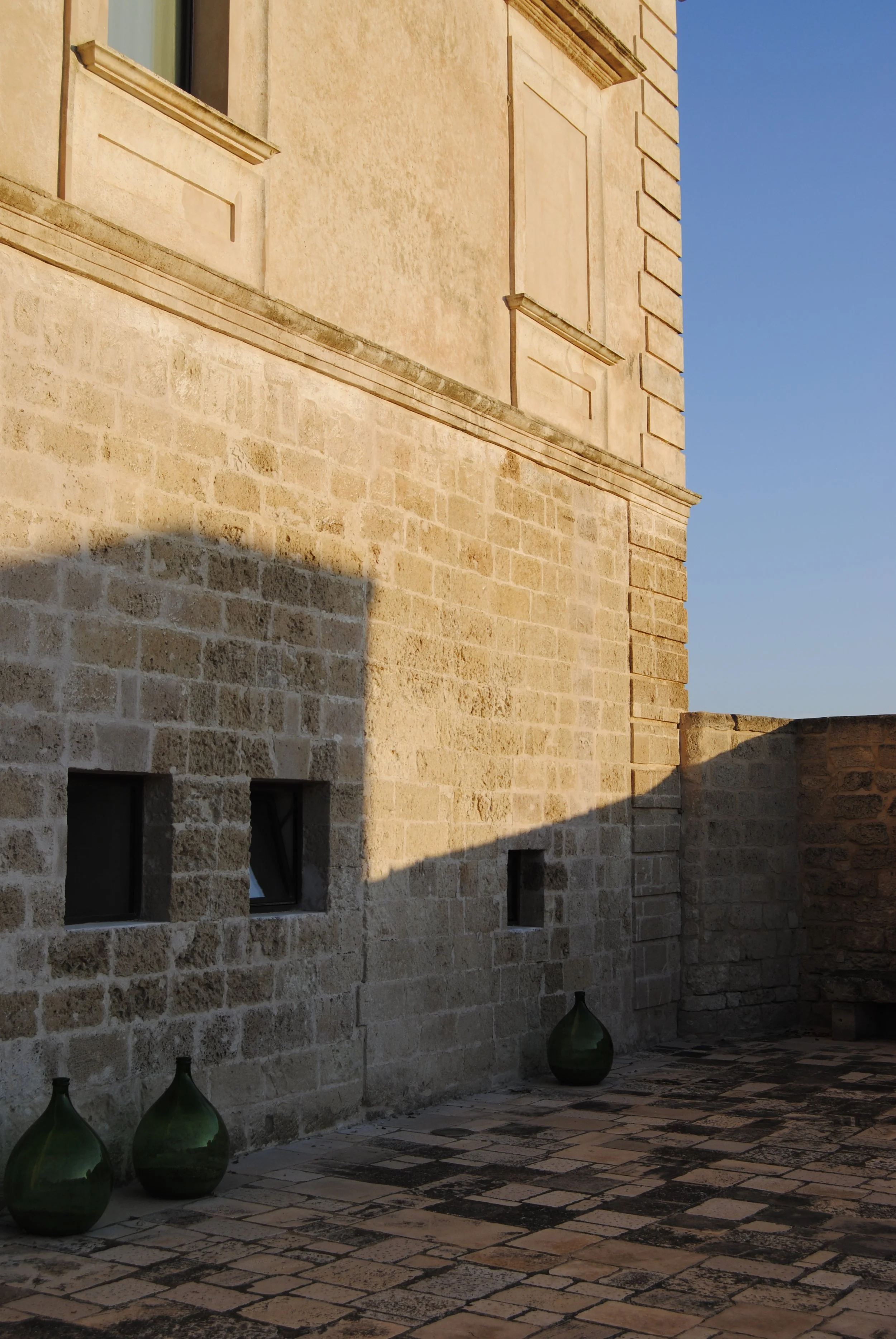 1. the building (10).JPG