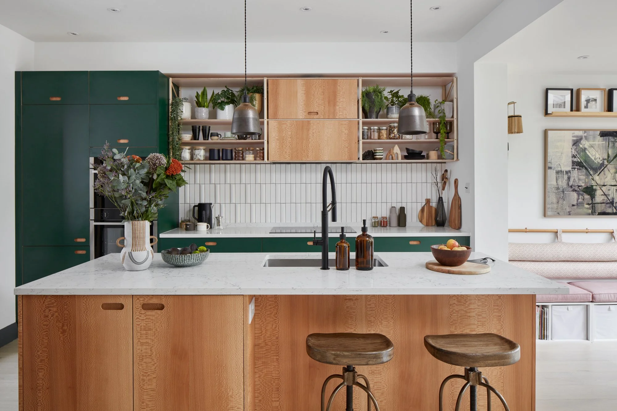 Location Creation: Da Silva Design: kitchen island .jpg