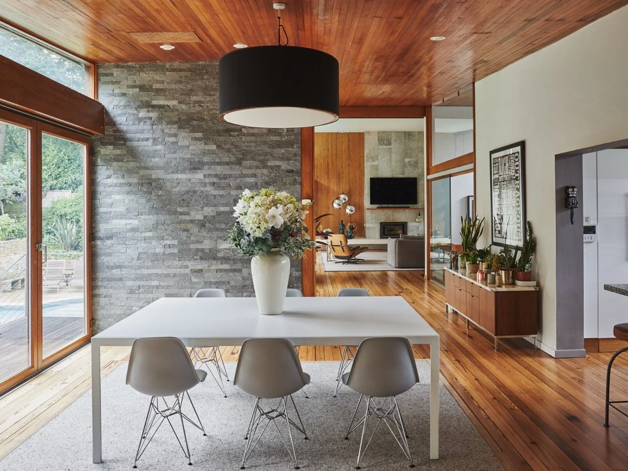 JJ-LOCATIONS-RIVERSIDE-0541 Large.jpeg