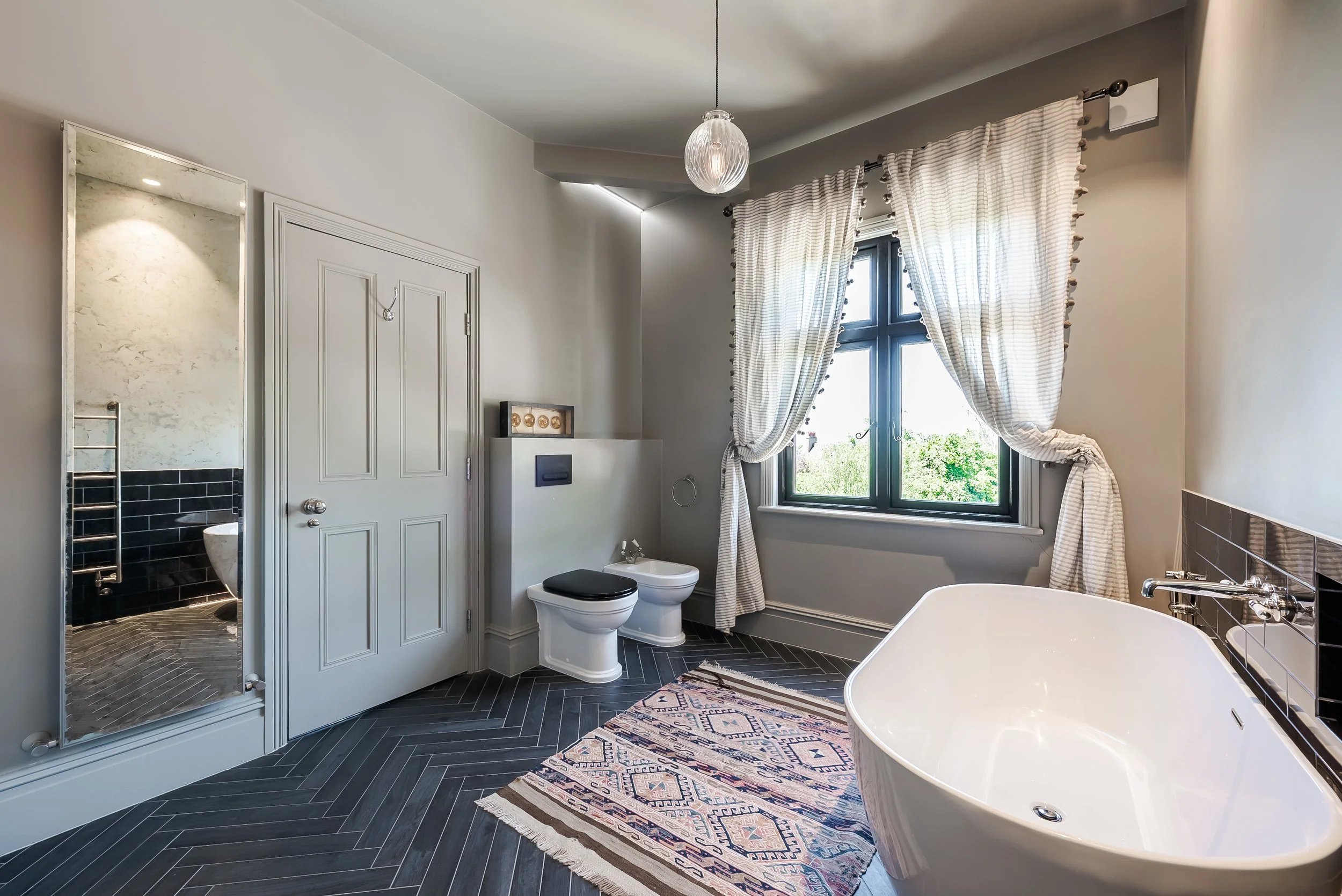 Location Creation: Becmead: bathroom (2).jpg