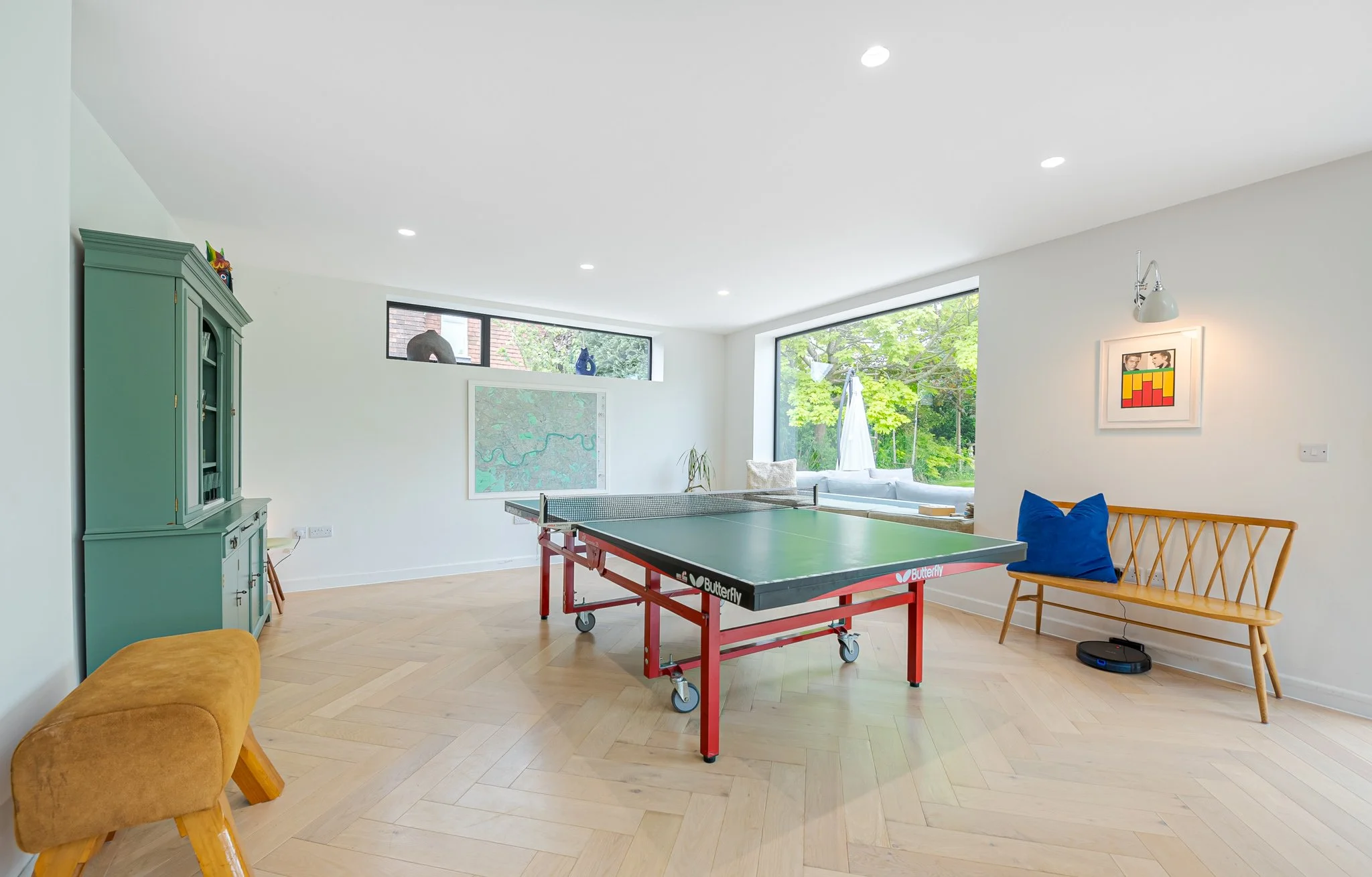Location Creation: Lawn House: ping pong table.jpg