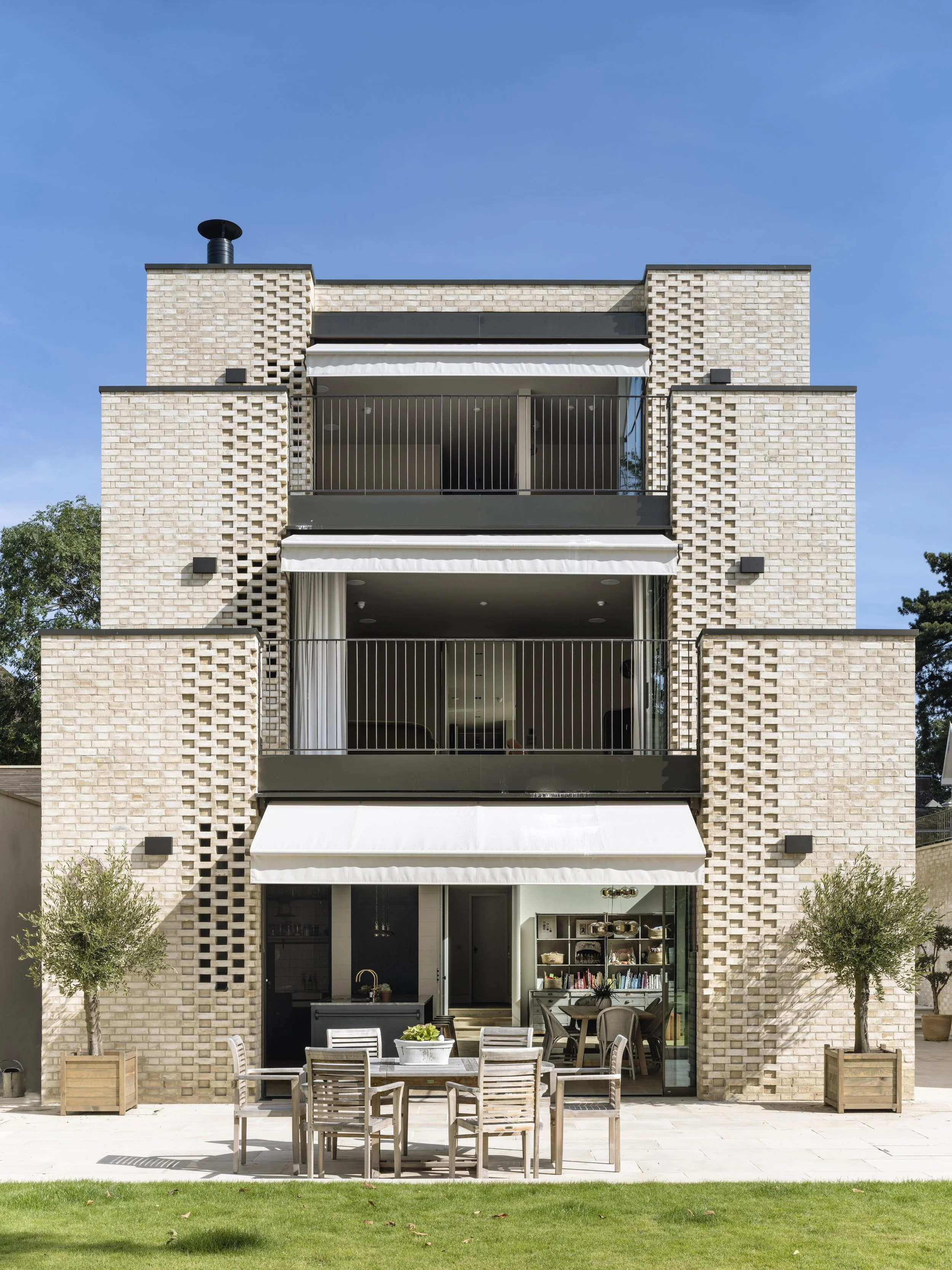 210921 AHMM Leathes House 5261.jpg