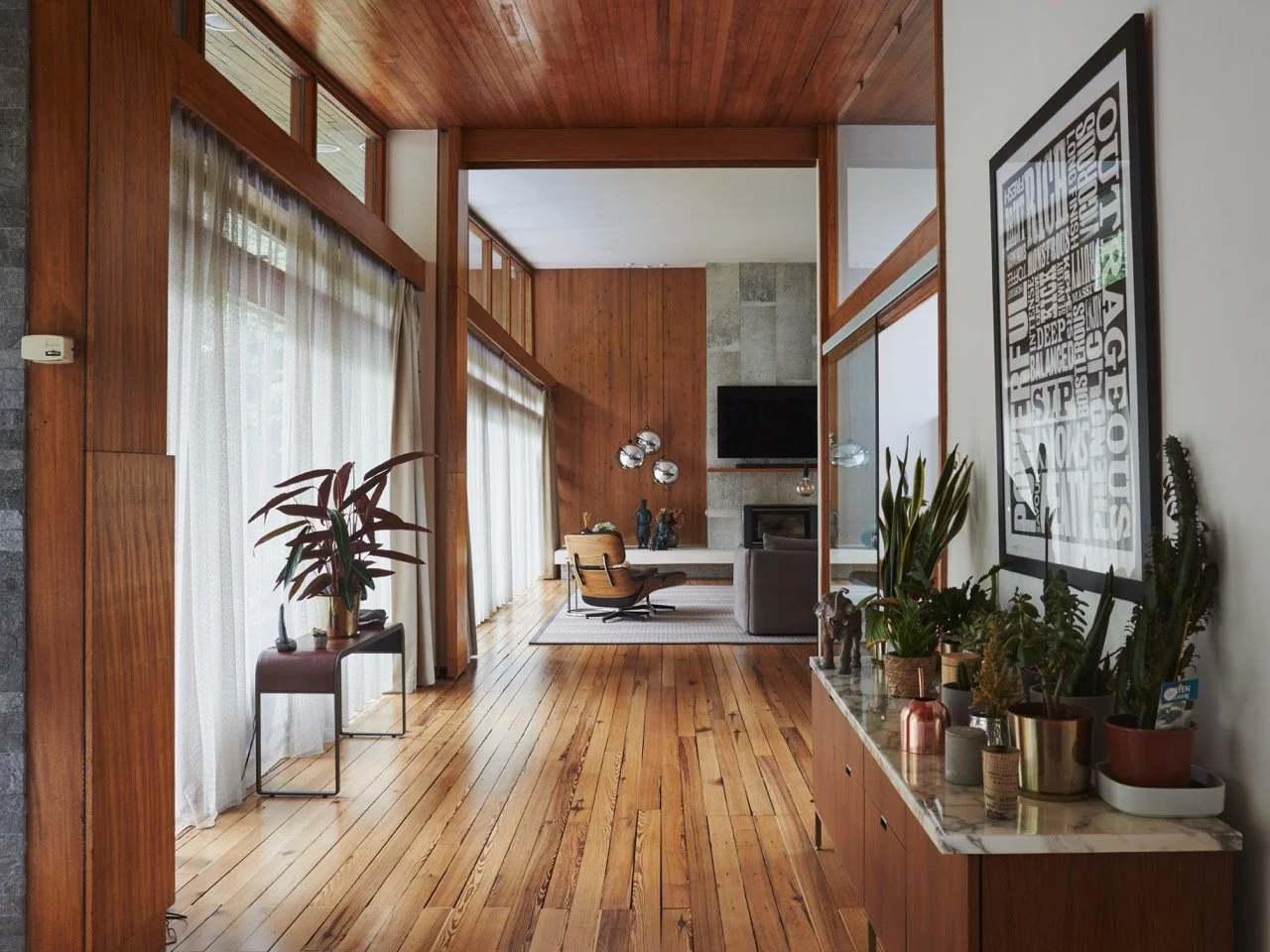 JJ-LOCATIONS-RIVERSIDE-0472 Large.jpeg