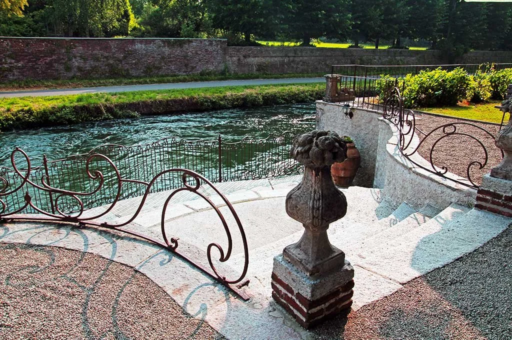 1. exteriors (18).jpg