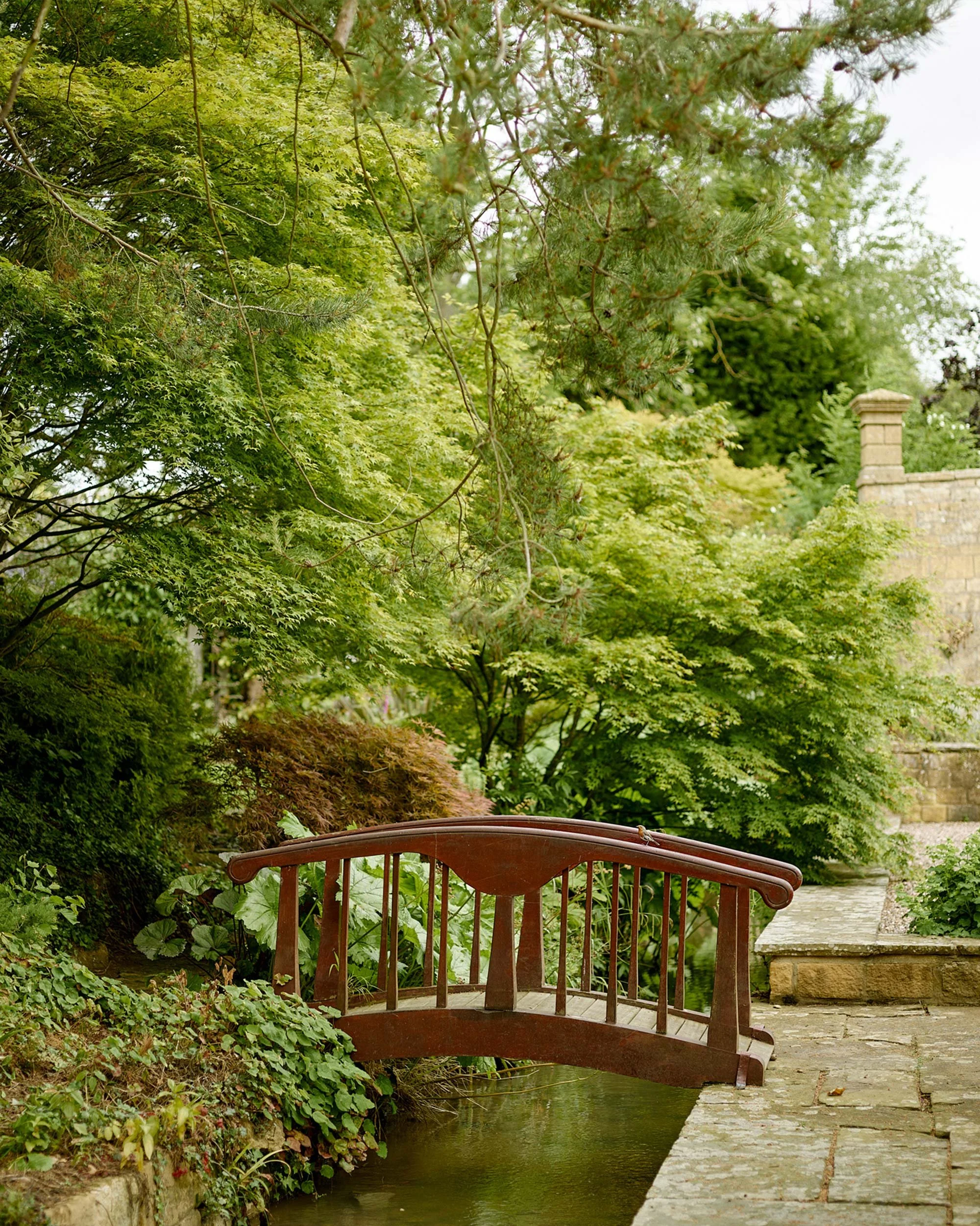 Pye_Corner_Luxury_House_Cotswolds_Garden_11.jpg