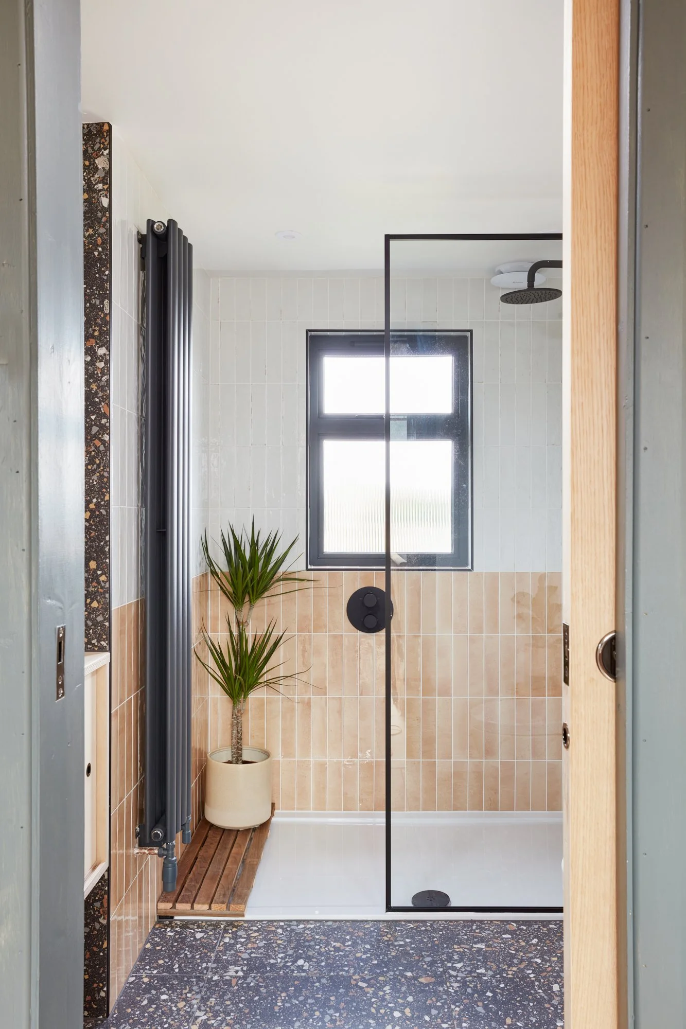 Location Creation: Da Silva Design: bathroom (1).jpg