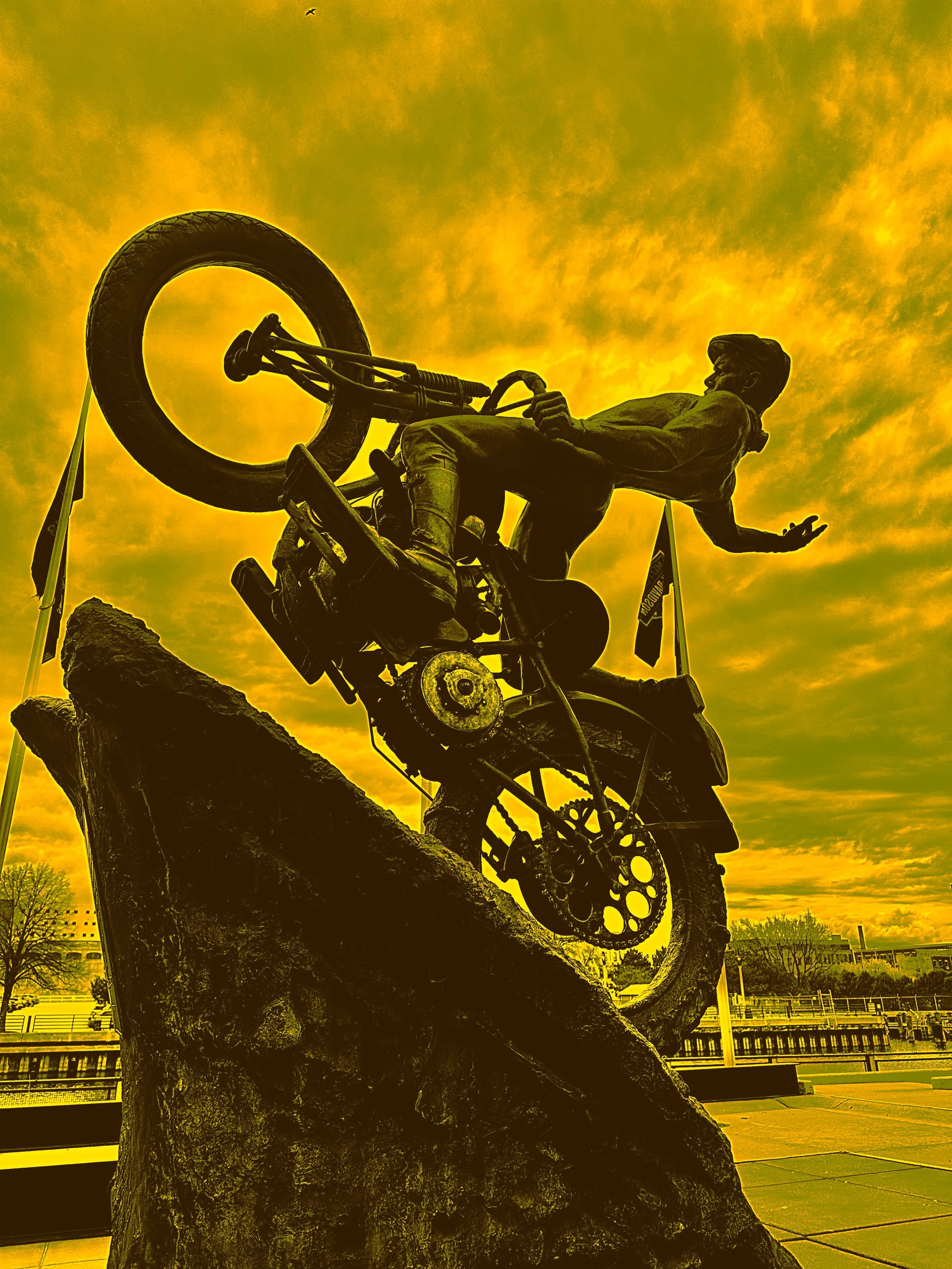 HarleyStatue3.jpeg