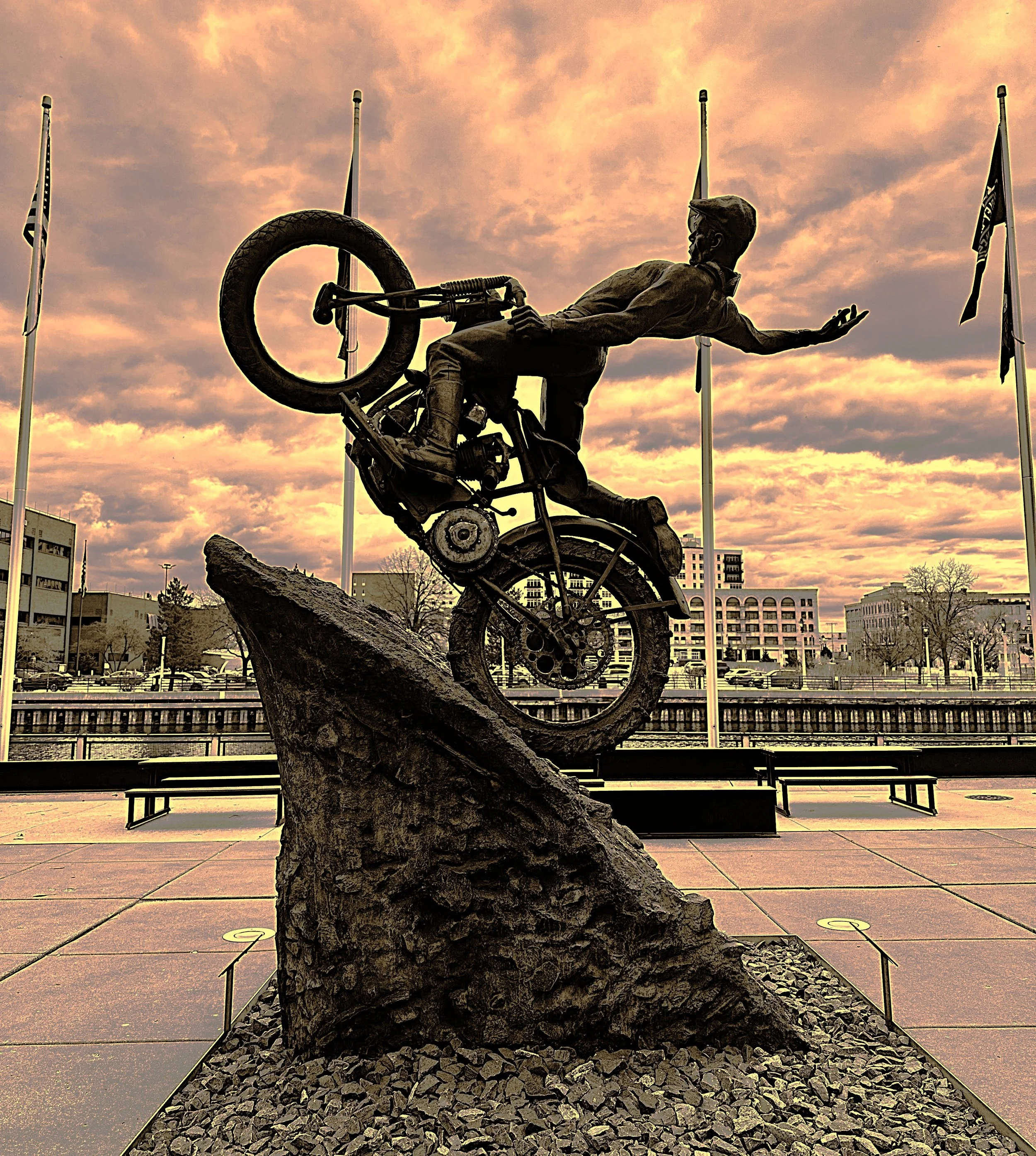 HarleyStatue2.jpeg