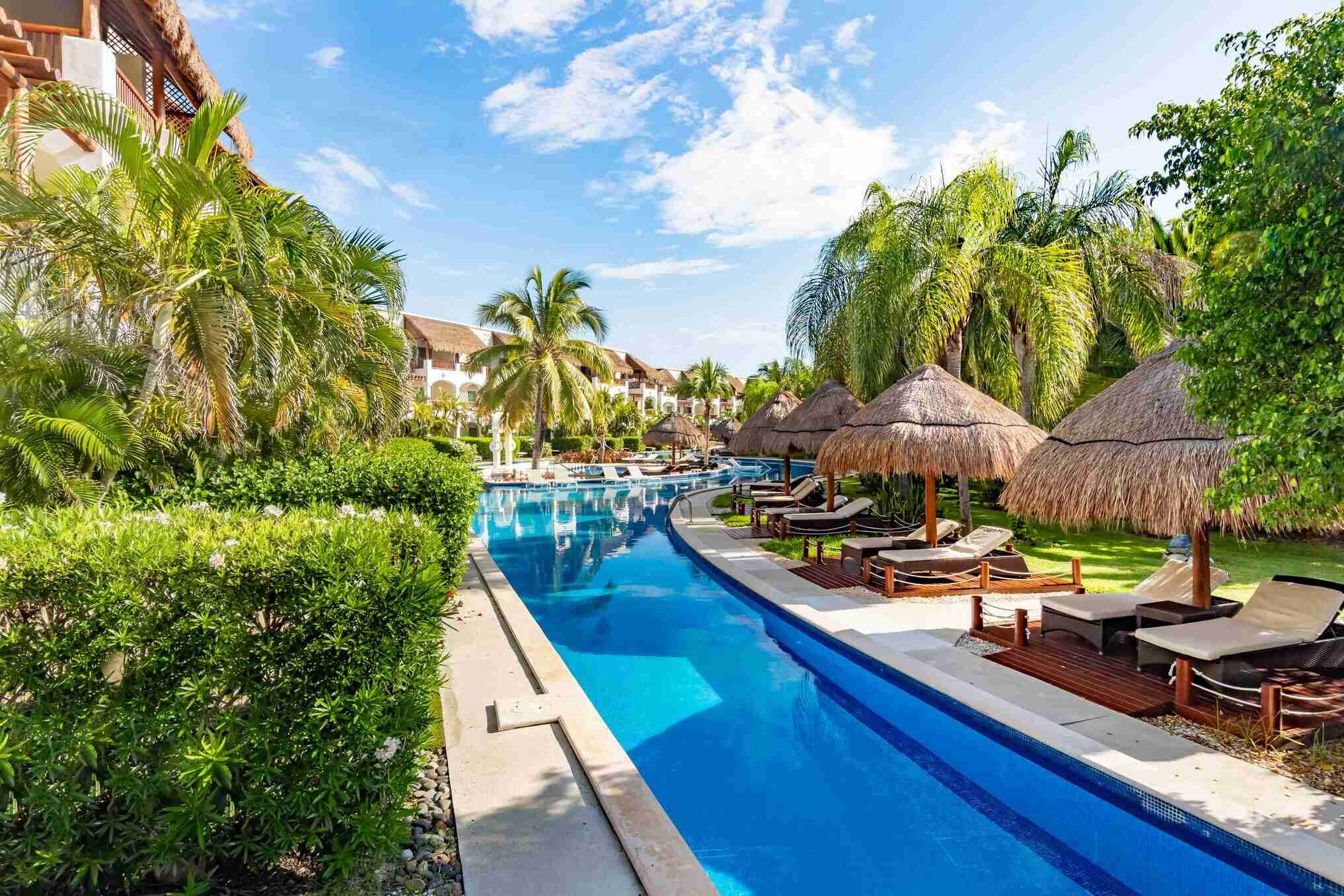 Valentin Imperial Riviera Maya