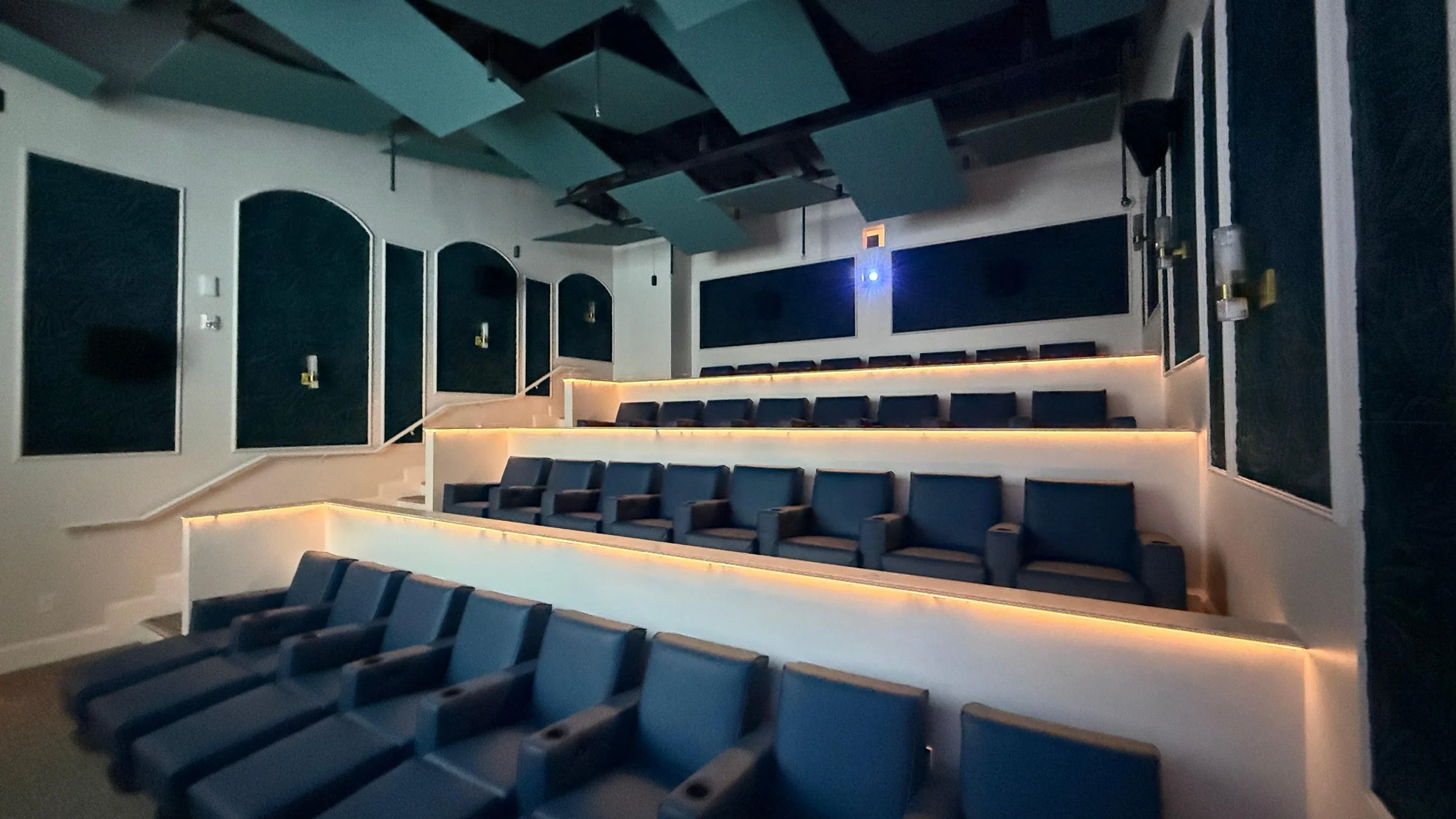Beaches Treasure Beach Movie Theater Starfish Cinema