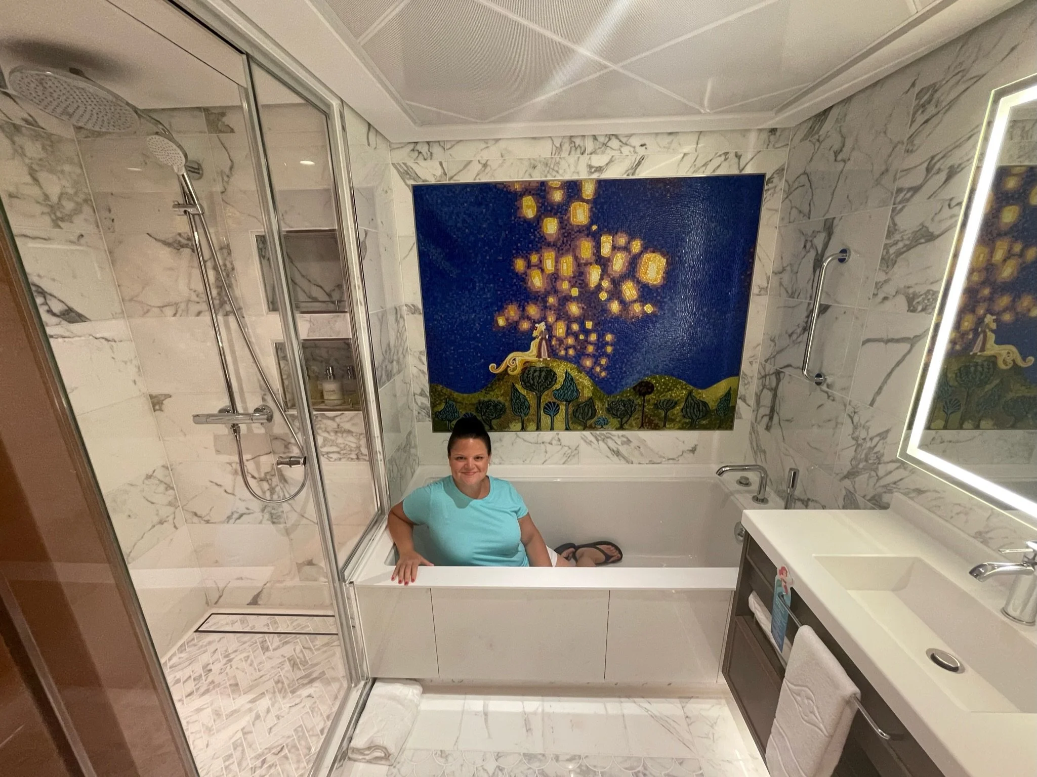 Disney Wish 1 Bedroom Suite