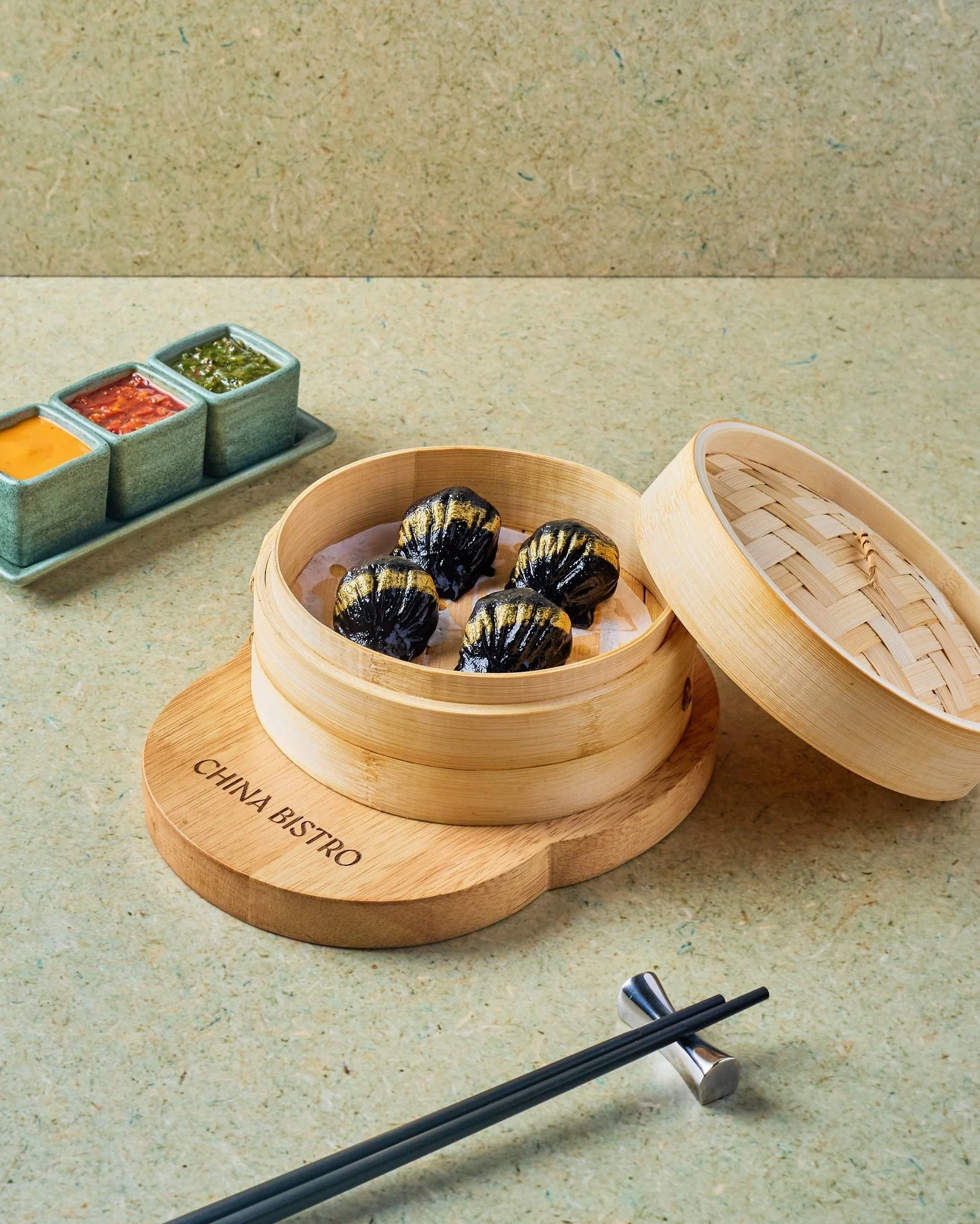 Just 7 days to go!

London, get ready to meet Retro-Chinese with a Kolkata kick. The countdown is officially on&mdash;from fiery noodles to soulful dumplings and everything in between.

#ChinaBistro #PanAsian #IndoChinese #DimSumDelights #MomosWithAT