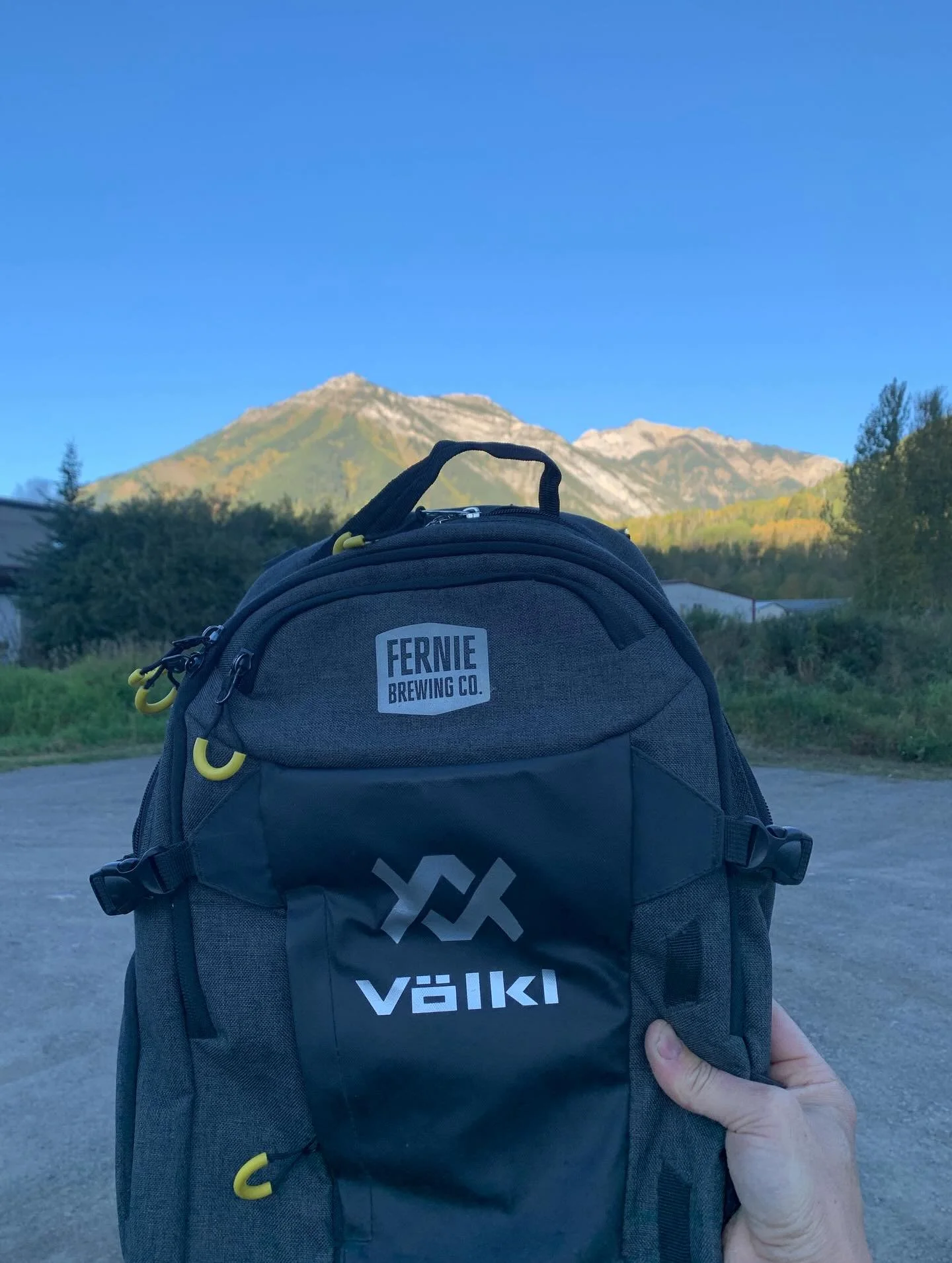 It's Fix it Friday again! This time I'm repairing a Volkl bag's main zipper, which needed some serious TLC. Reverse engineering the panels was a challenge. If your backpack's zipper is busted, I can help fix it! #frontiergearrepair  #gearrepair #fern