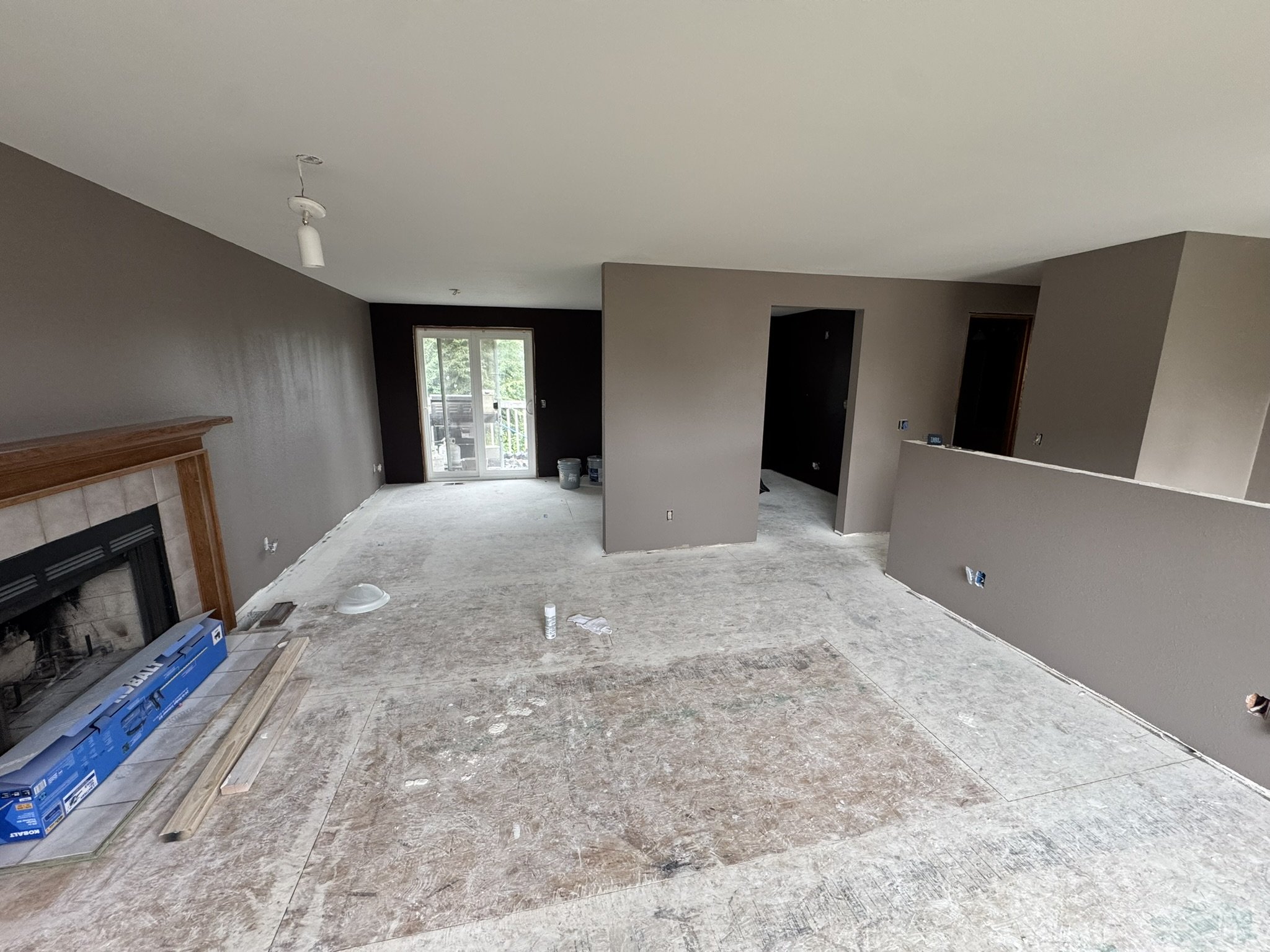 Drywall Plaster Carpenter Woodworking Millwork Restoration Flood Fire Water Damage Remodel Repair Tape Mud Texture Paint Restore Walls Clean Contractor Snohomish Everett Arlington Marysville Camano Harbor Lake Stevens Sedro Wolley Concrete Framing