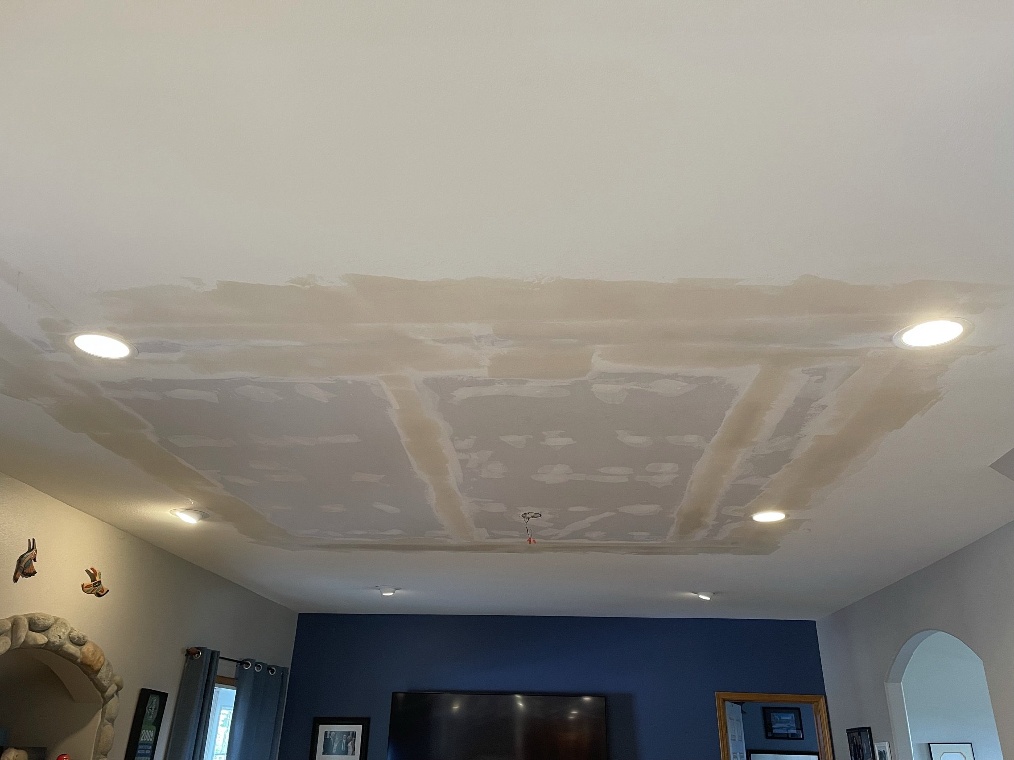 Drywall Plaster Carpenter Woodworking Millwork Restoration Flood Fire Water Damage Remodel Repair Tape Mud Texture Paint Restore Walls Clean Contractor Snohomish Everett Arlington Marysville Camano Harbor Lake Stevens Sedro Wolley Concrete Framing