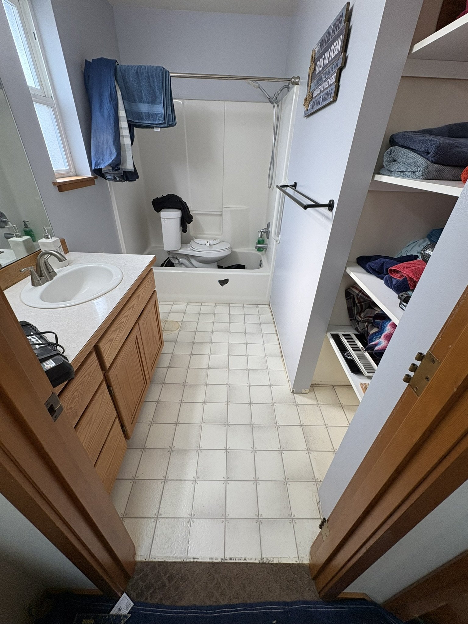 Drywall Plaster Carpenter Woodworking Millwork Restoration Flood Fire Water Damage Remodel Repair Tape Mud Texture Paint Restore Walls Clean Contractor Snohomish Everett Arlington Marysville Camano Harbor Lake Stevens Sedro Wolley Concrete Framing