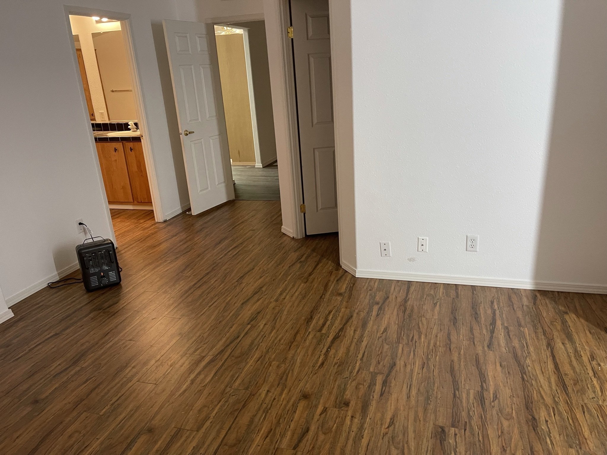 Drywall Plaster Carpenter Woodworking Millwork Restoration Flood Fire Water Damage Remodel Repair Tape Mud Texture Paint Restore Walls Clean Contractor Snohomish Everett Arlington Marysville Camano Harbor Lake Stevens Sedro Wolley Concrete Framing
