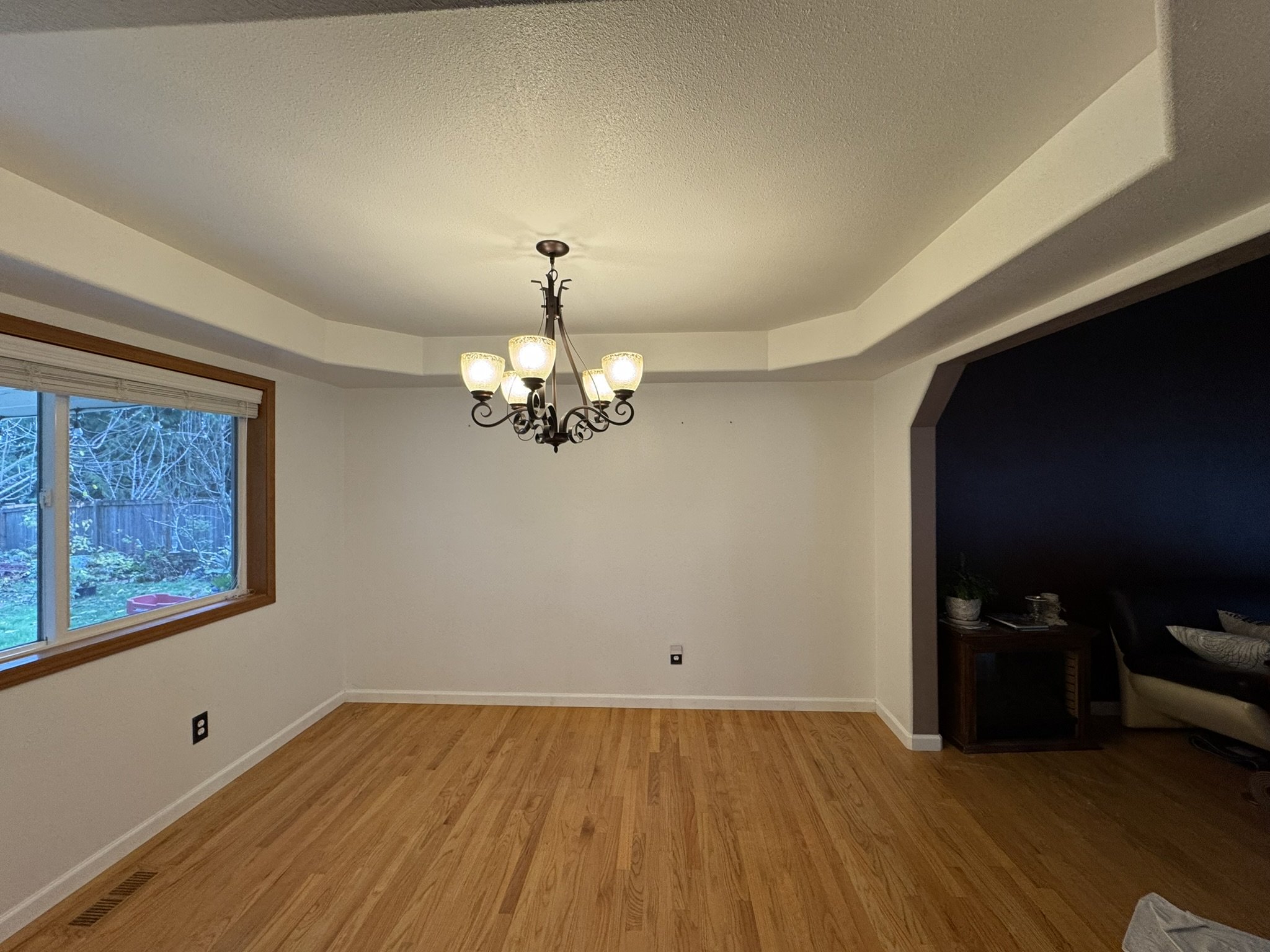 Drywall Plaster Carpenter Woodworking Millwork Restoration Flood Fire Water Damage Remodel Repair Tape Mud Texture Paint Restore Walls Clean Contractor Snohomish Everett Arlington Marysville Camano Harbor Lake Stevens Sedro Wolley Concrete Framing