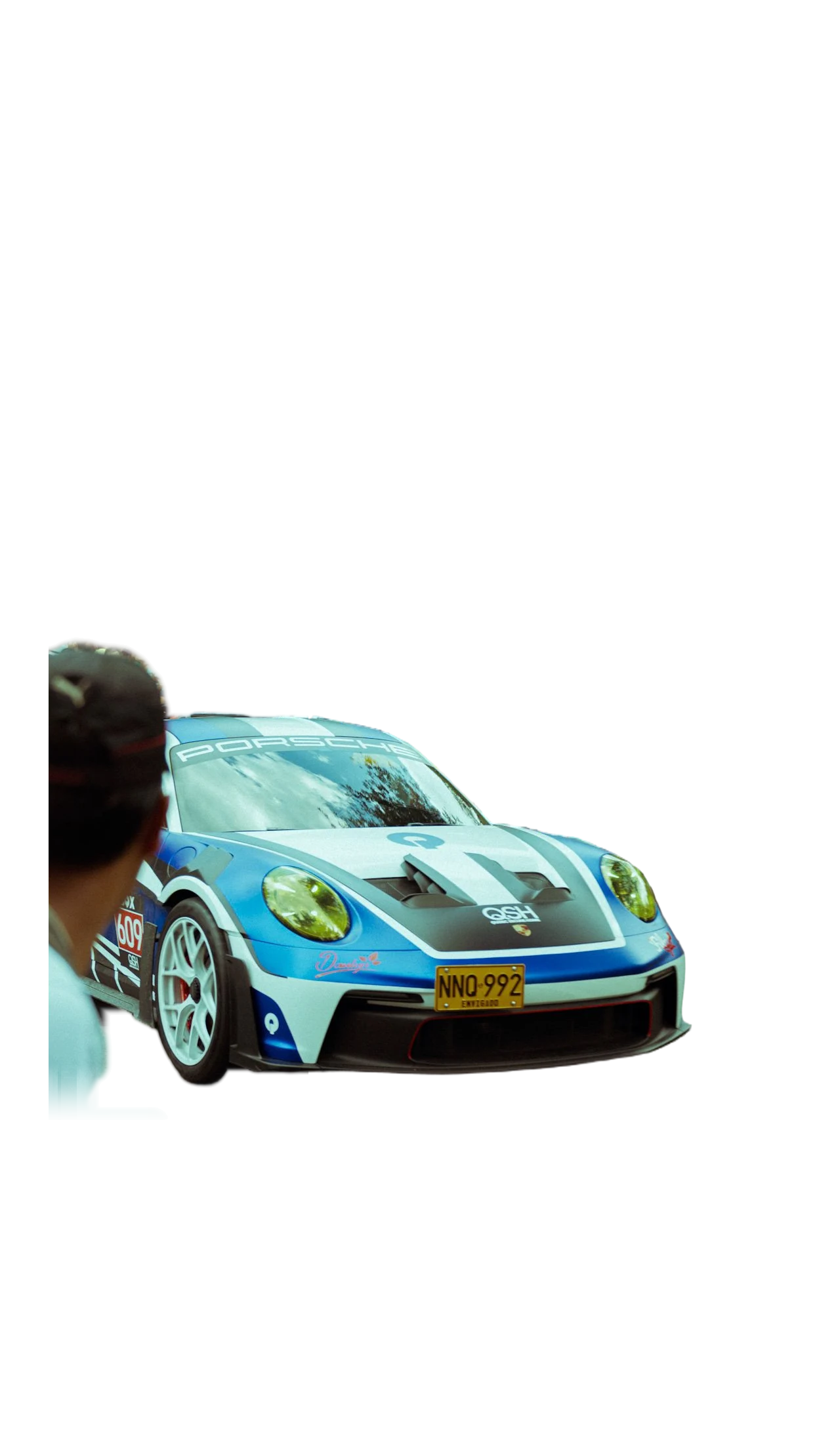 DSC02400-cutout-v2.png