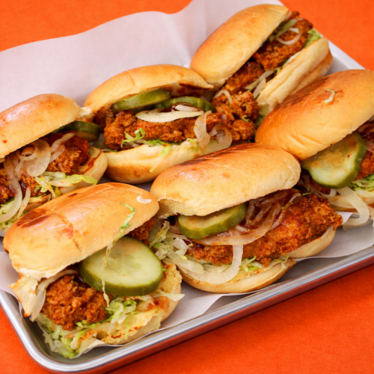 Korean Chicken Sliders By Holy Burger! NYC’s New Flavor Everyone Is Talking About! 🔥