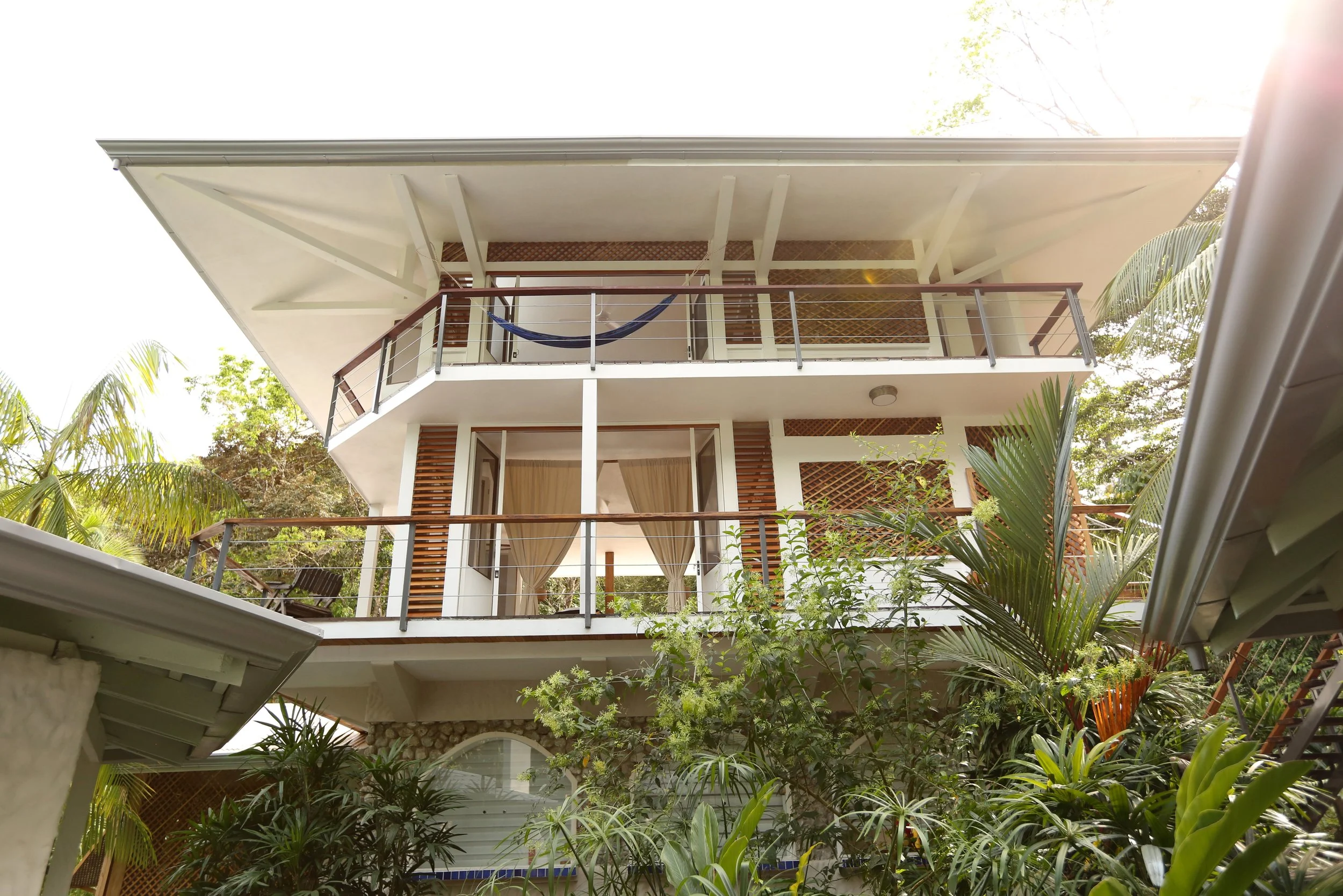 Clandestina-3rd_Floor_7A7A3018 - Courtesy.JPEG