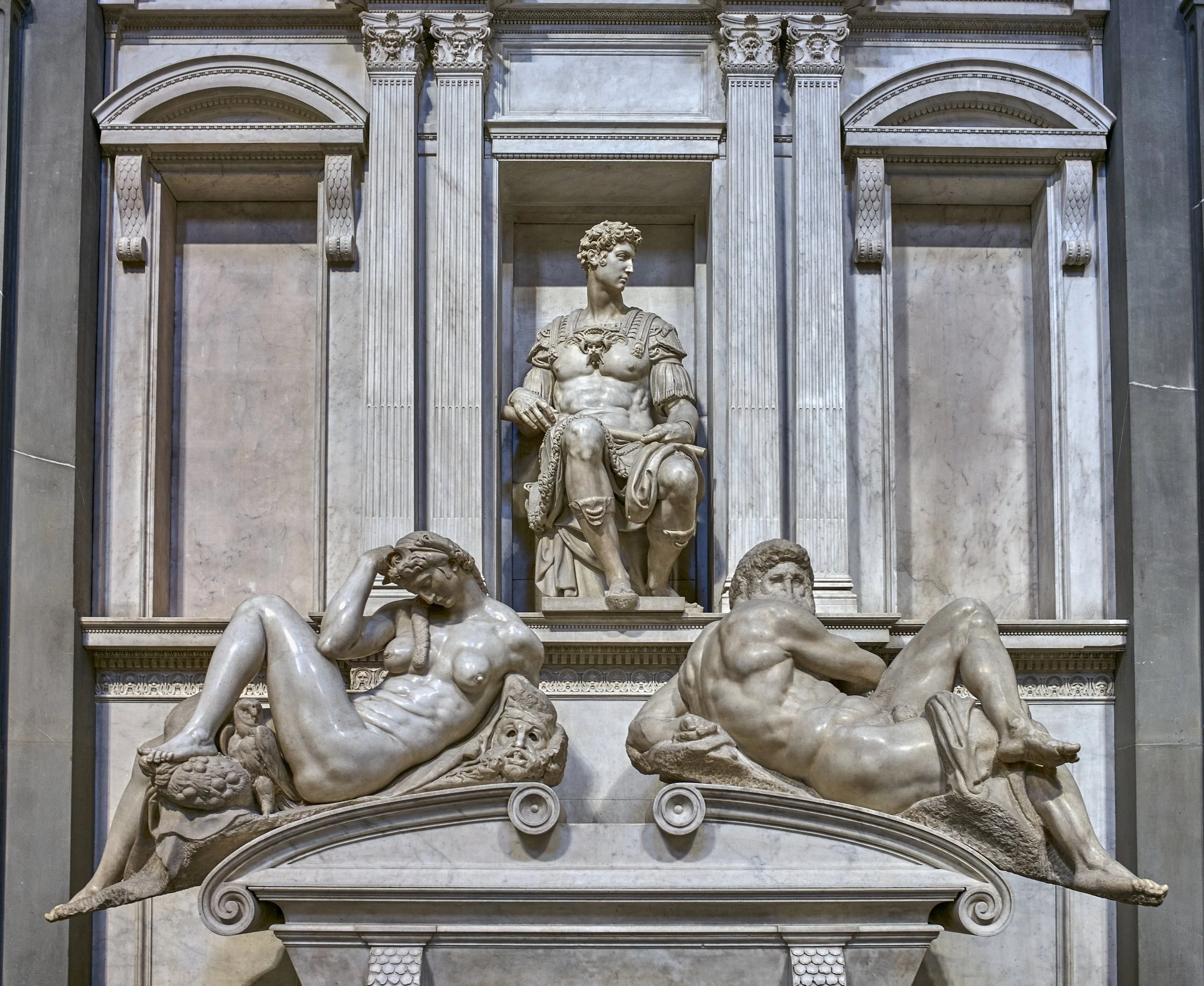 Medici Tomb Michaelangelo.jpg