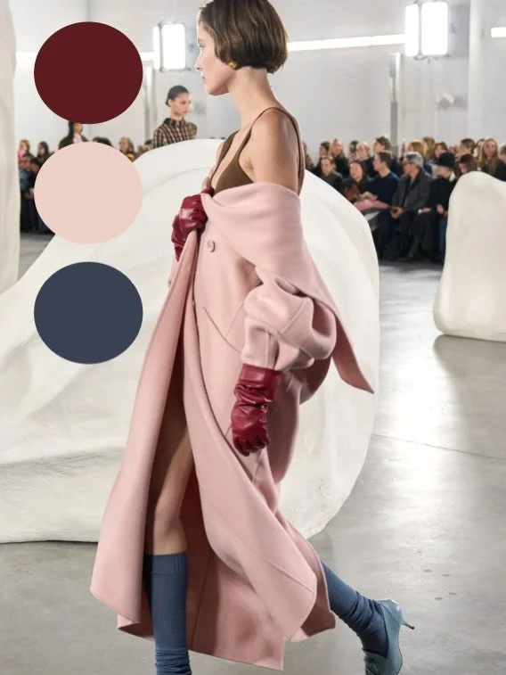 AW26 Catwalk colour combos too good not to call out.. 

Although there is a-lot of black on the runways this season, colour is still breaking through..