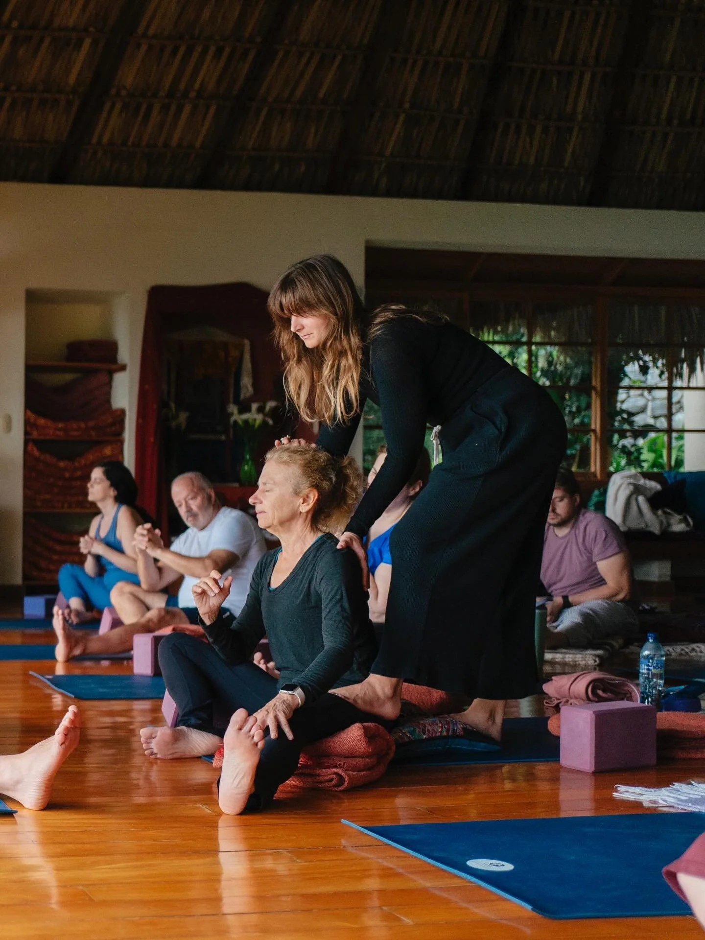 Thank you for trusting me to support you ❤️

We are already half way through our Magic Within retreat here at @villasumaya &amp; I feel so humbled and grateful to support &amp; witness our participants reconnecting to their own Magic. 

There is laug