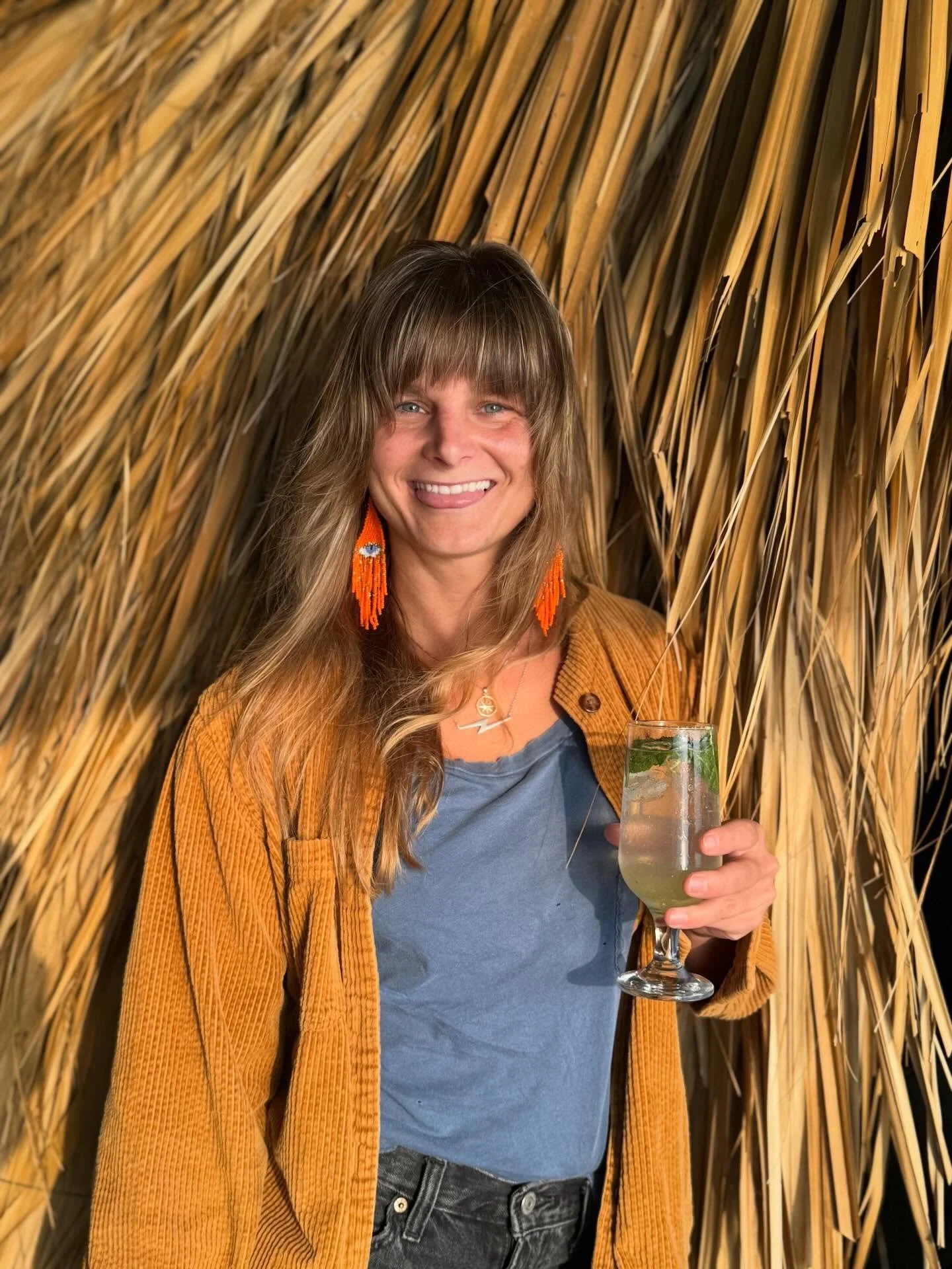 It&rsquo;s Aloha Friday. Life is hard. And rad. So go live it 👅🌱