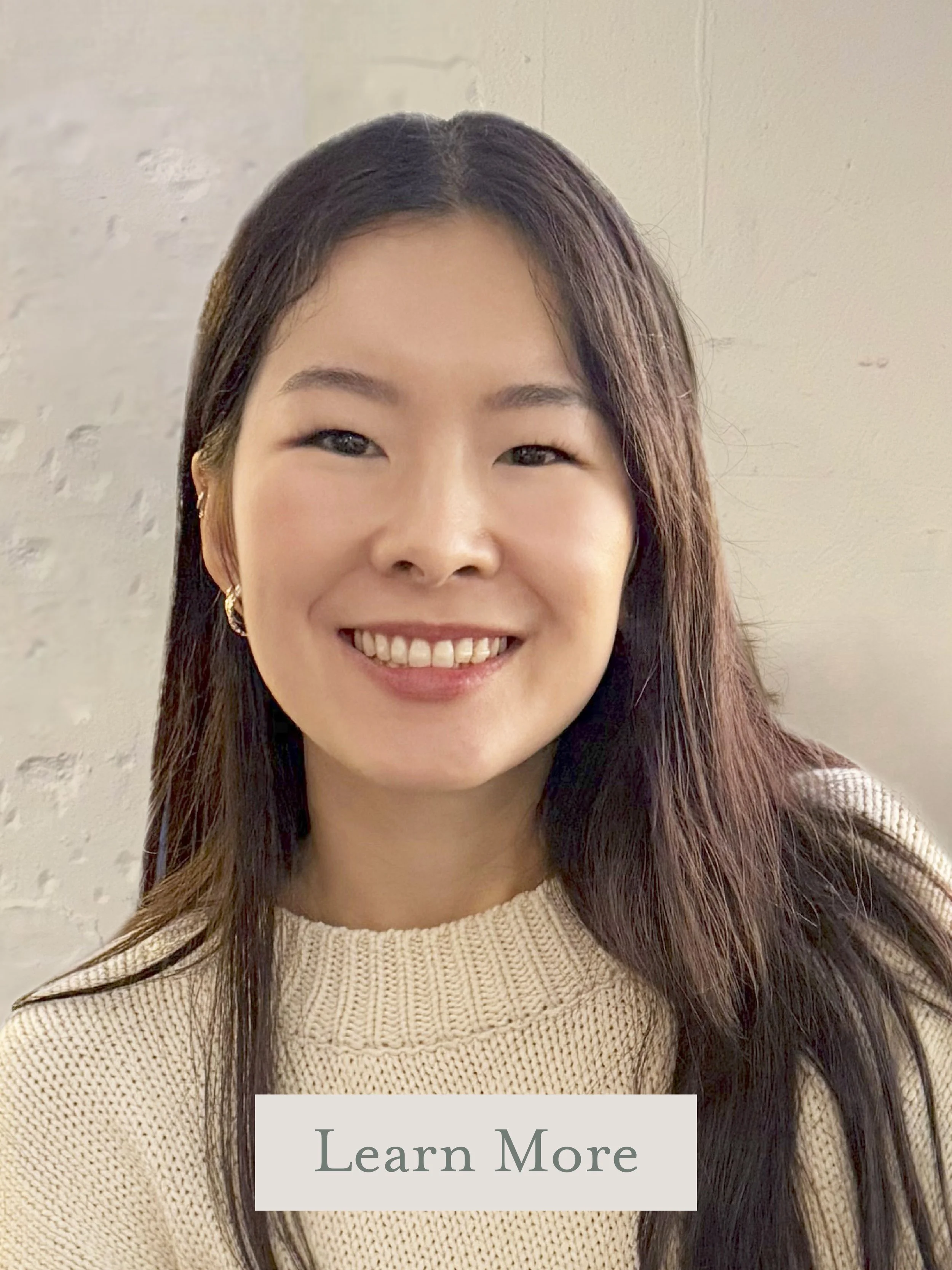  Joy Lin, LSW  
 Joy is a Licensed Social Worker who brings a holistic and culturally responsive approach to therapy. With a background in Psychology and Japanese, she values understanding each client’s unique experiences and identity. Joy helps clie