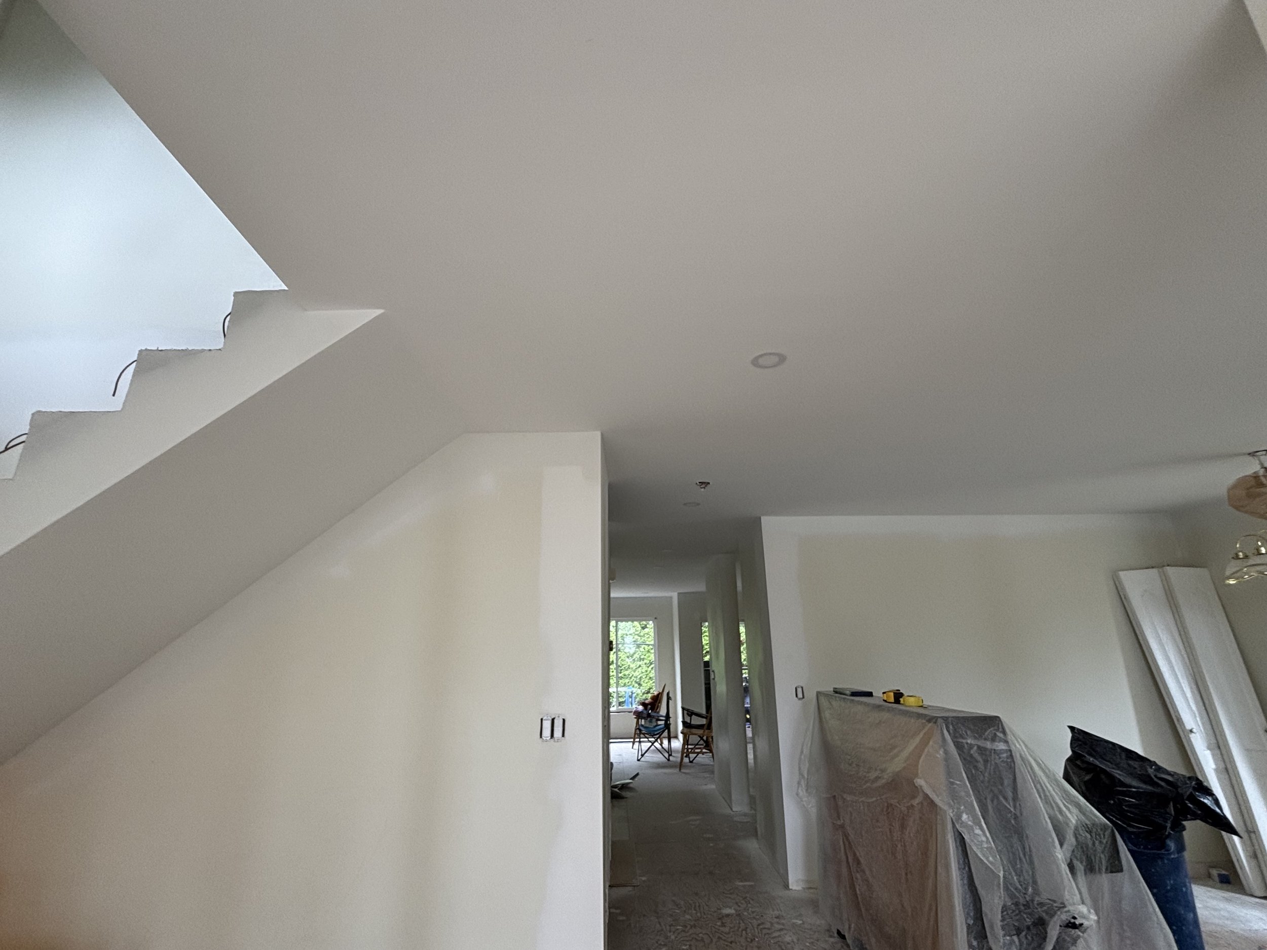 ceiling terminado costelo pasillo.jpeg