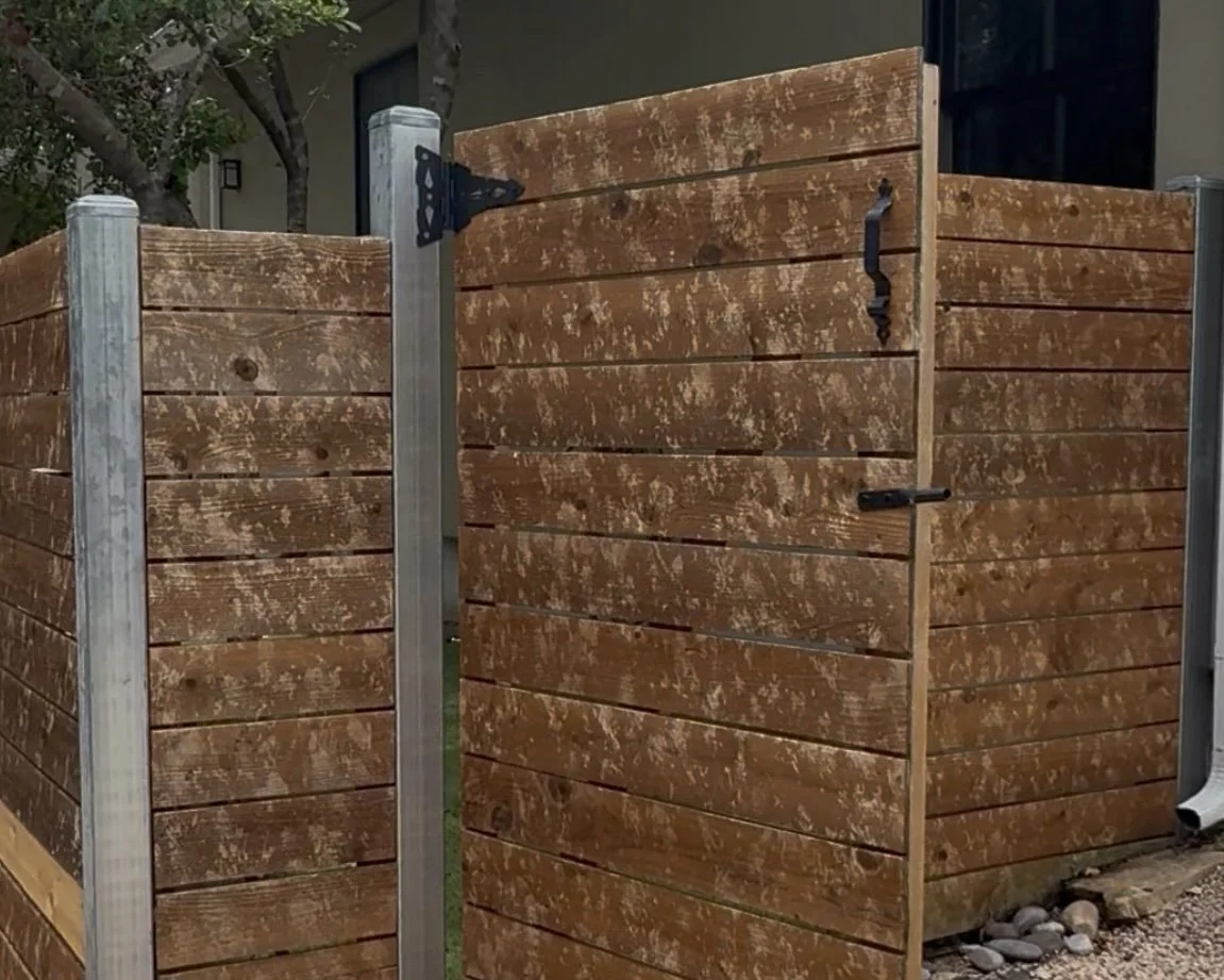 HAIL DAMAGE AND YOUR FENCE: WHAT TEXAS HOMEOWNERS SHOULD KNOW