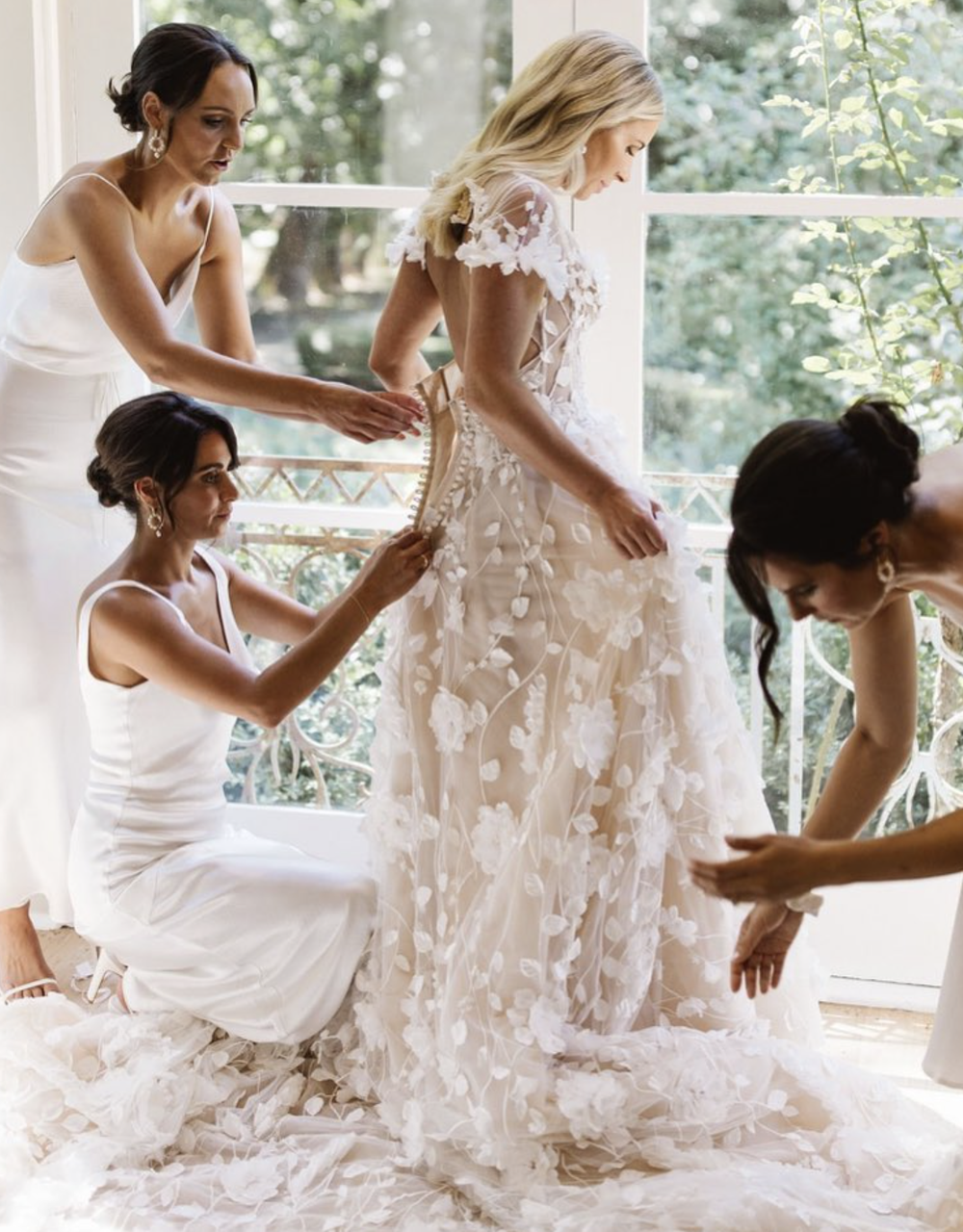 Carly+VanDerMeer_The+Future+Mrs_19.png