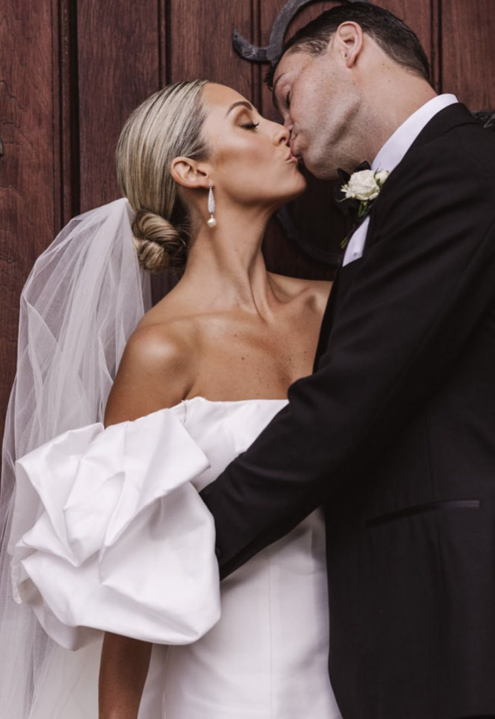 Carly+VanDerMeer_The+Future+Mrs_16.png