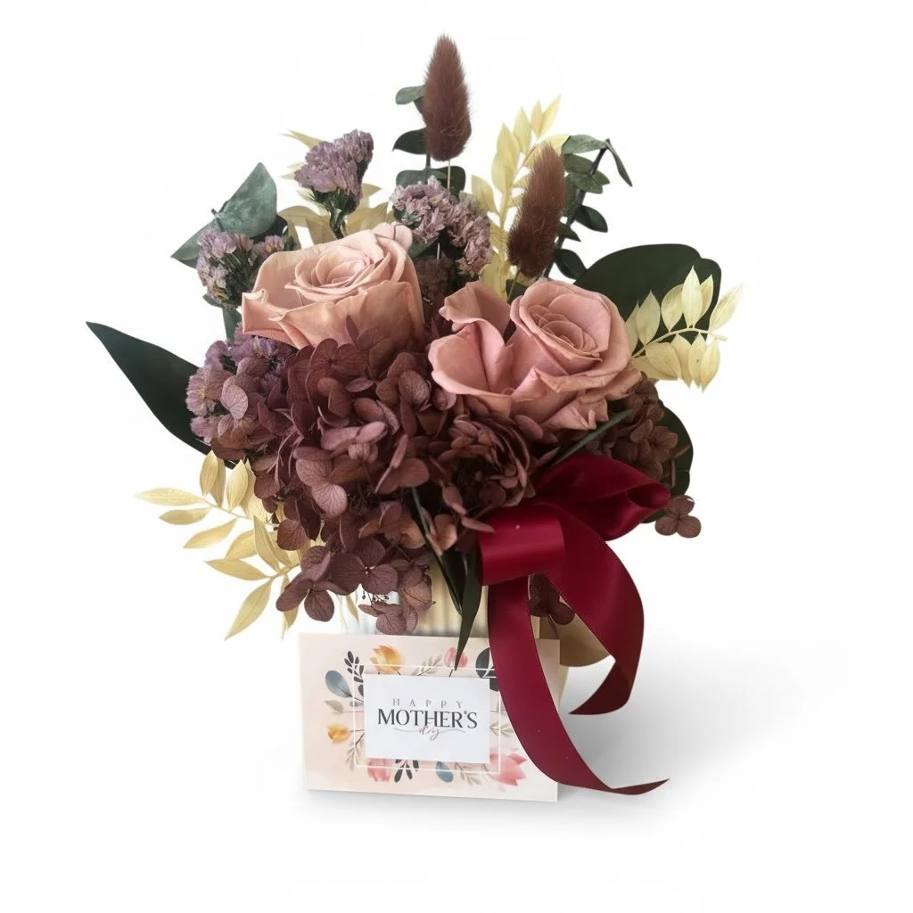 ✨ Mother&rsquo;s Day is almost here ✨ 

Introducing our two newest arrangements, created to make Mum feel extra special 💐 

Each piece is thoughtfully designed with beautiful dried florals &mdash; and comes with a FREE Mother&rsquo;s Day card to mak