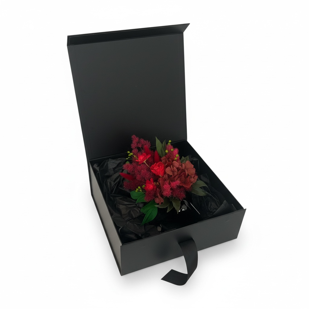 Little Love – Deep Red Romantic Dried Florals in Amber Vase