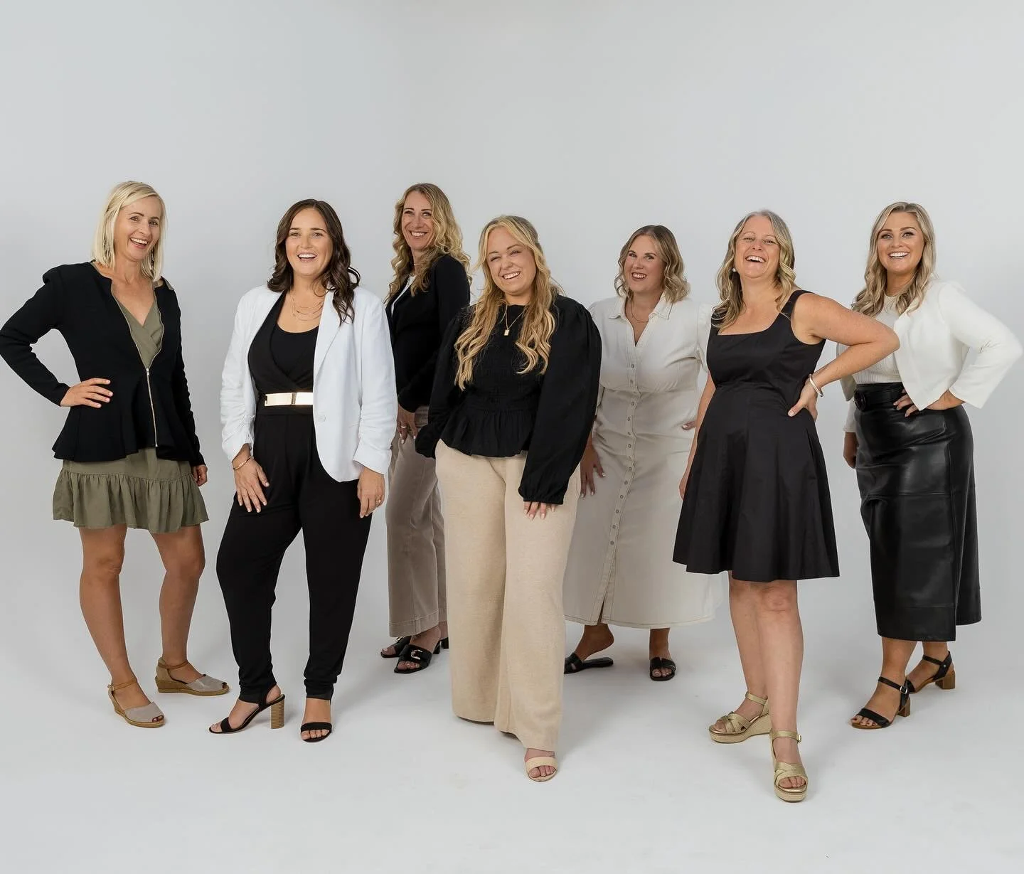 Group shoots are designed to capture not just you as an individual but the vibe and connection behind your brand ✨