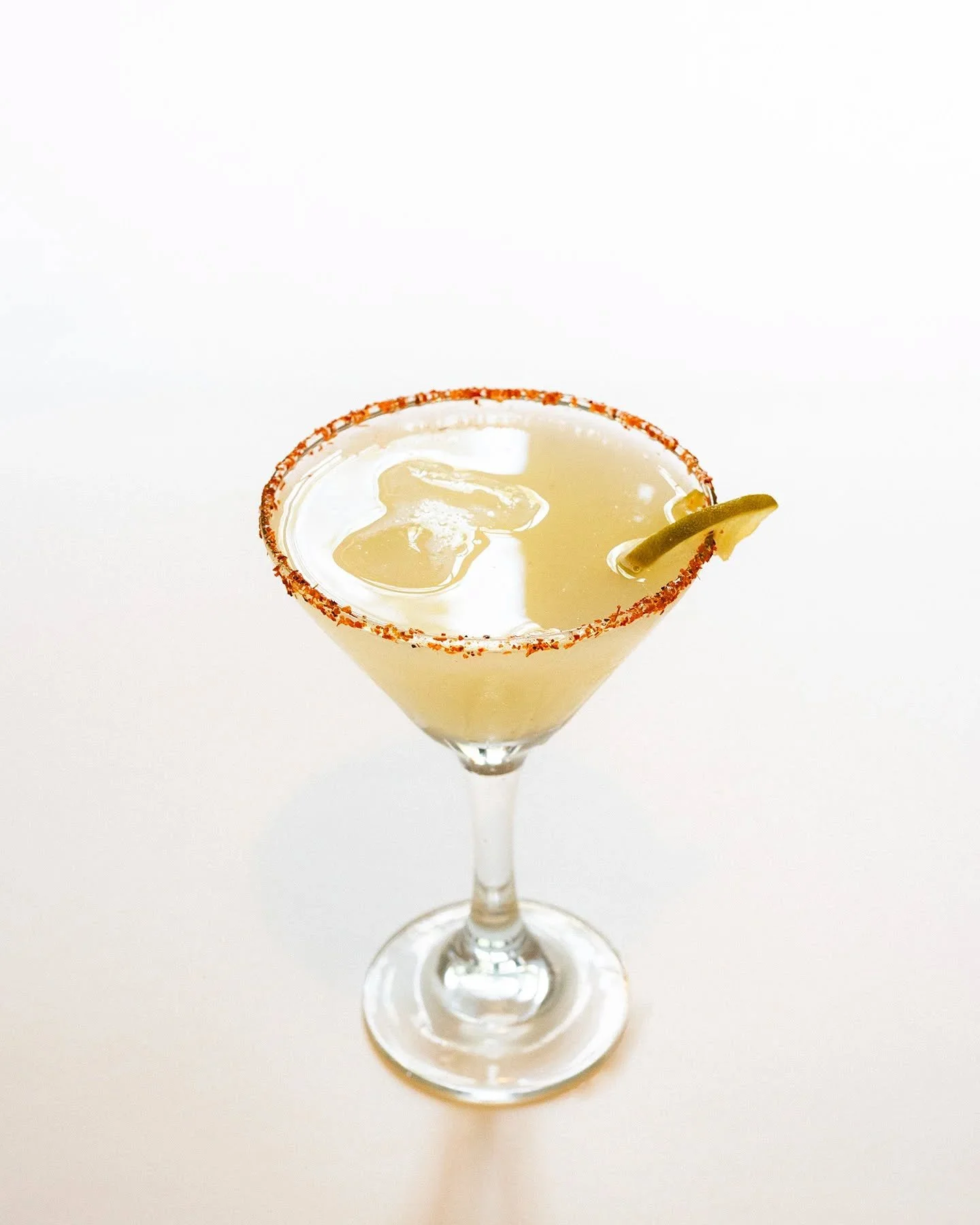 Jueves a s&aacute;bado 2x1 en mezcalitas, en Monterrey 177.