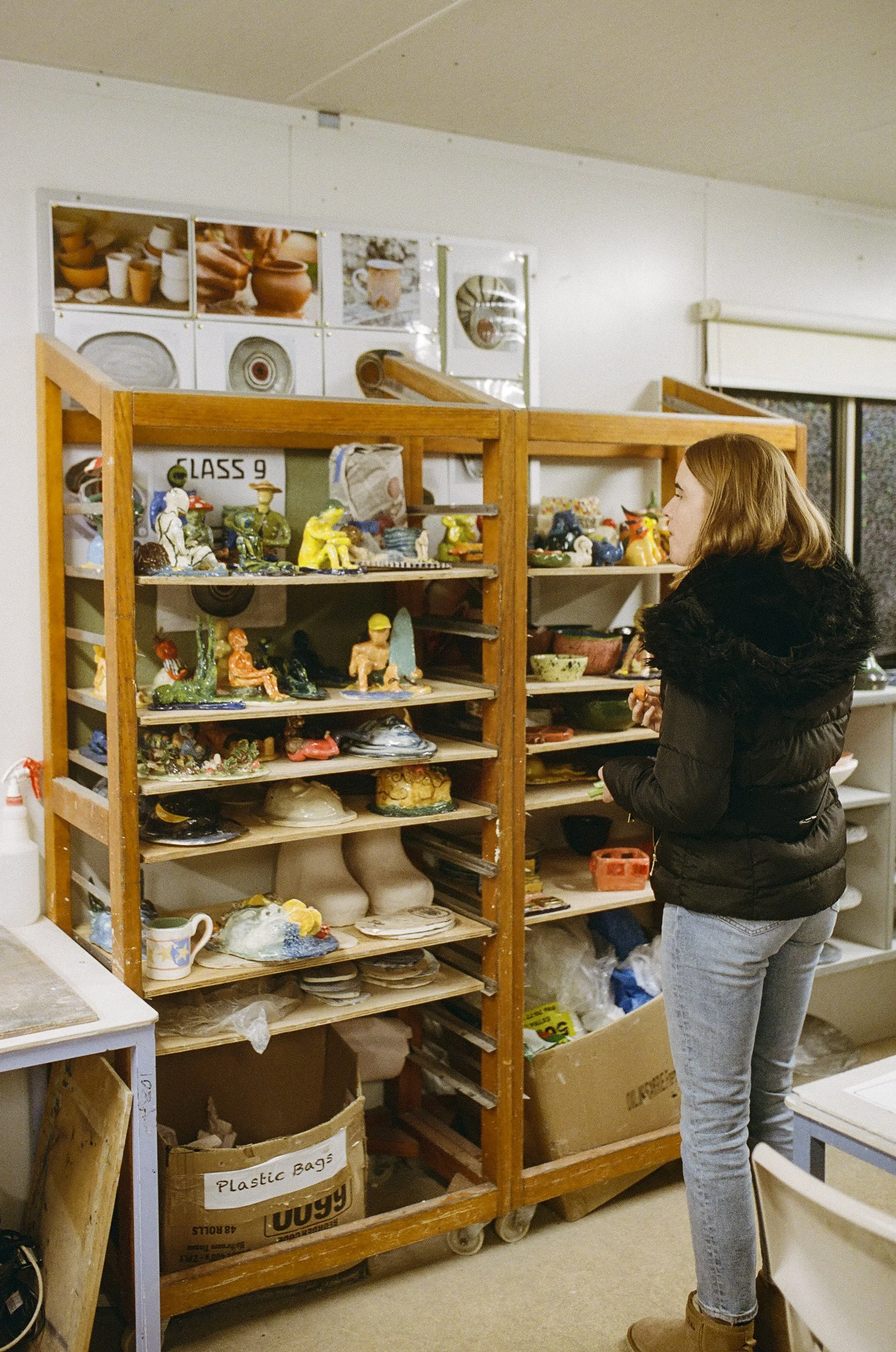 Portra400.Canon1V.JoyFosterPotteryClass.19.jpg