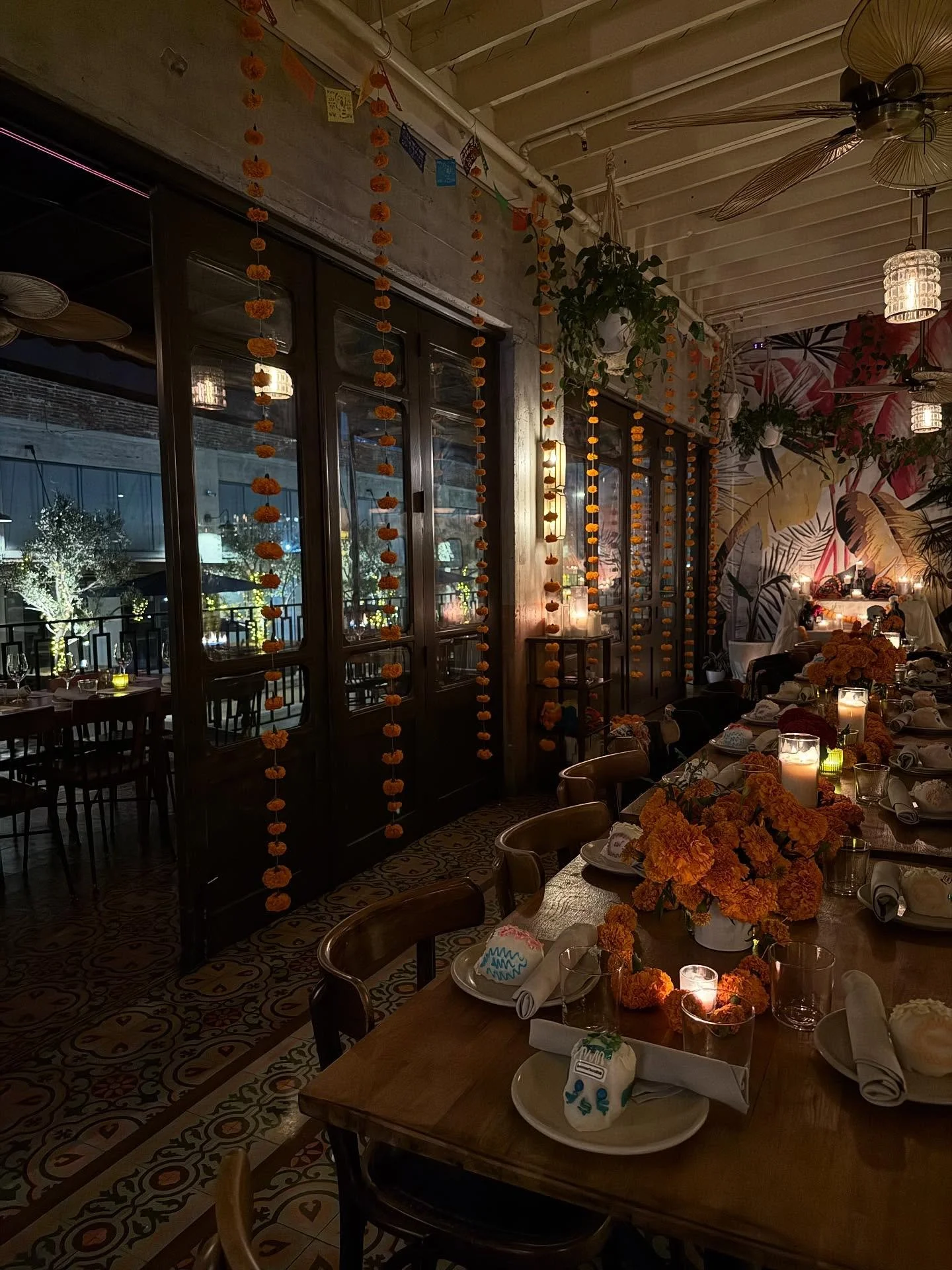 Extremely grateful for the opportunity to put together the florals for @damafashiondistrict Dia de los muertos.Amazing food, even better people. Go check them out if you haven&rsquo;t already. 🥀 Thank you to the entire staff and everyone who contrib