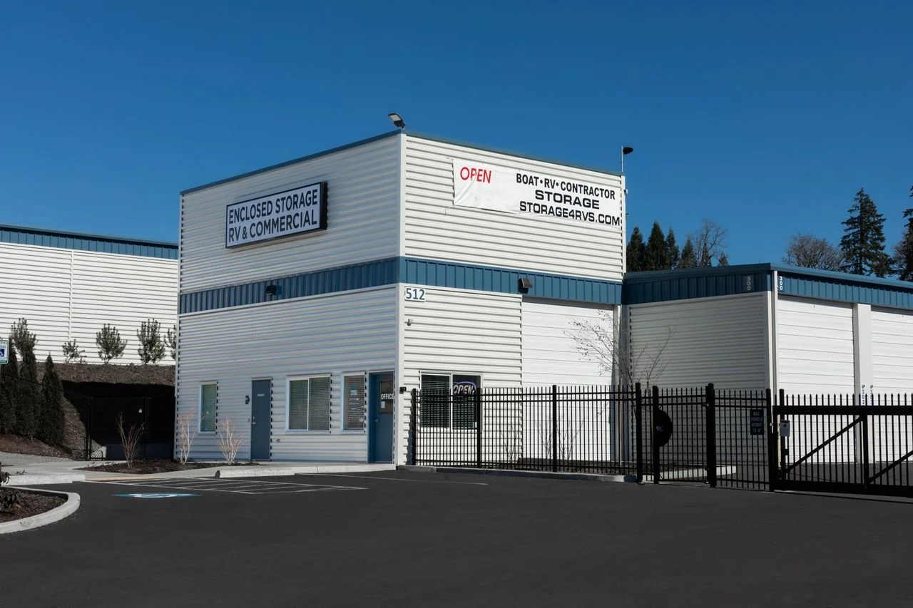 Park and Store - 512 NE 194th St, Ridgefield, WA 98642