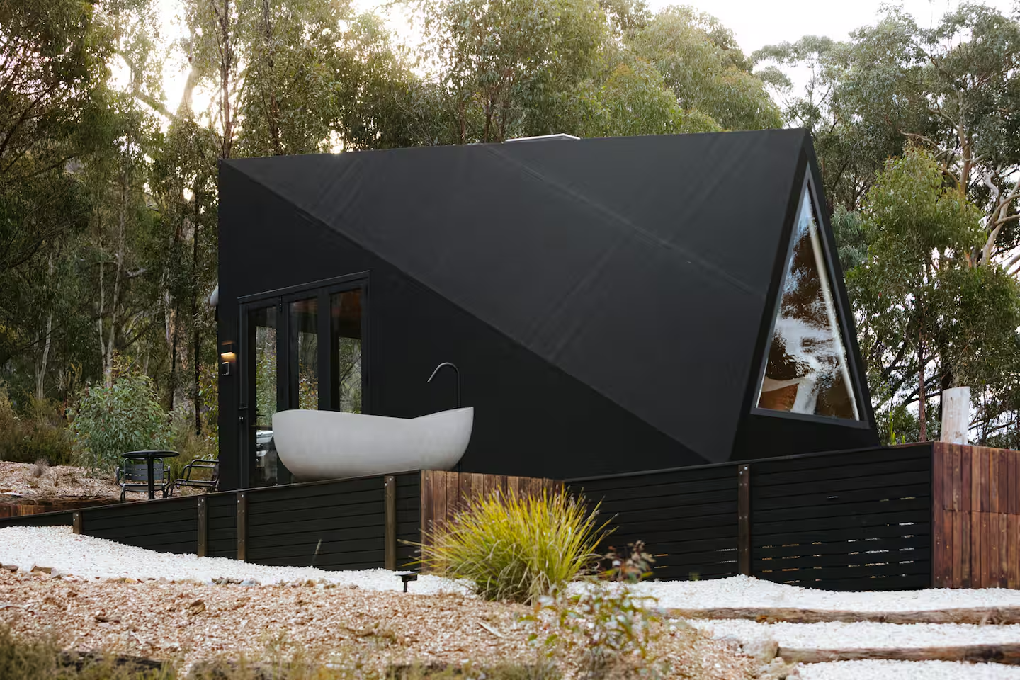 'Ligo' - home in Wolgan Valley