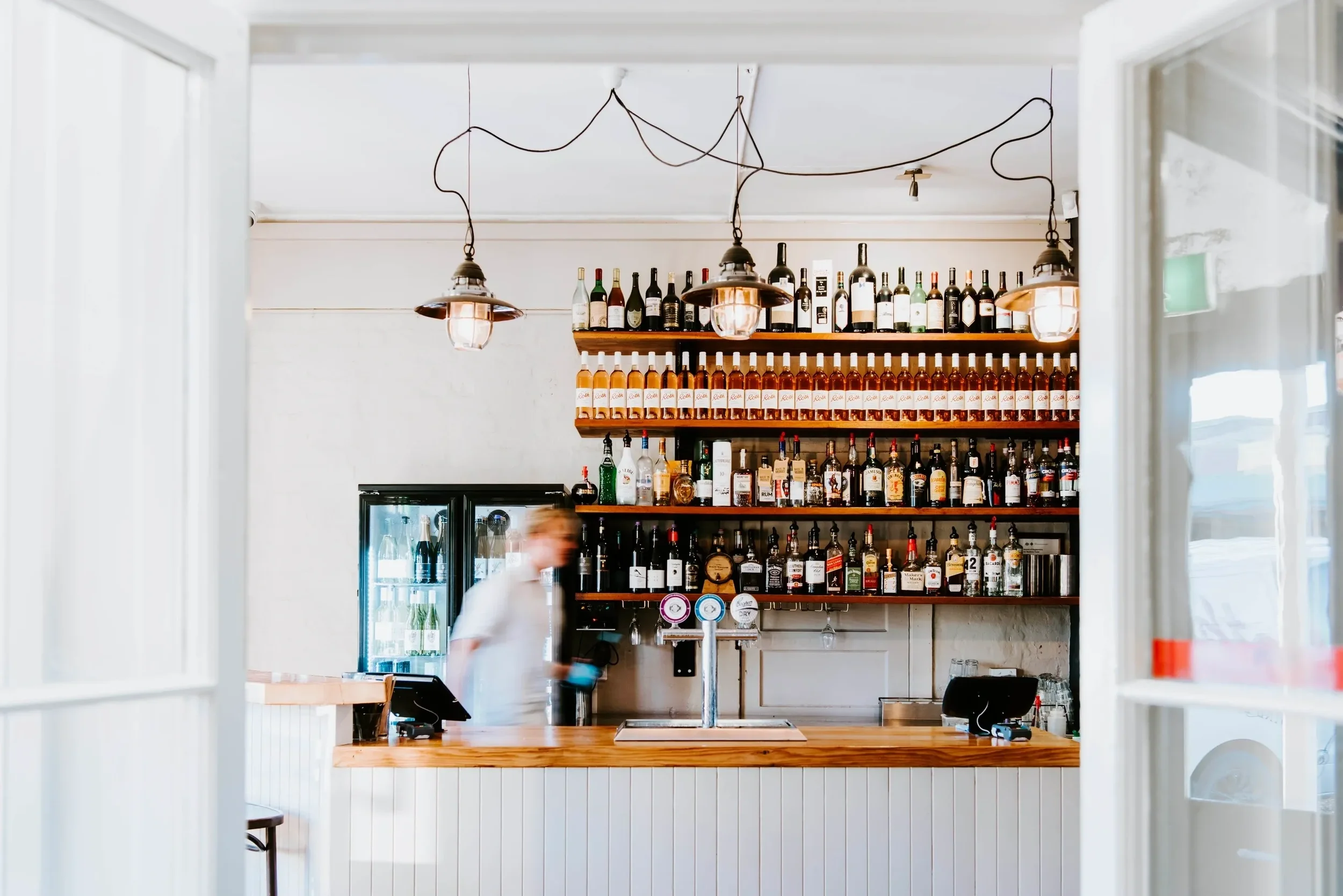 Roth's Wine Bar + Cellar