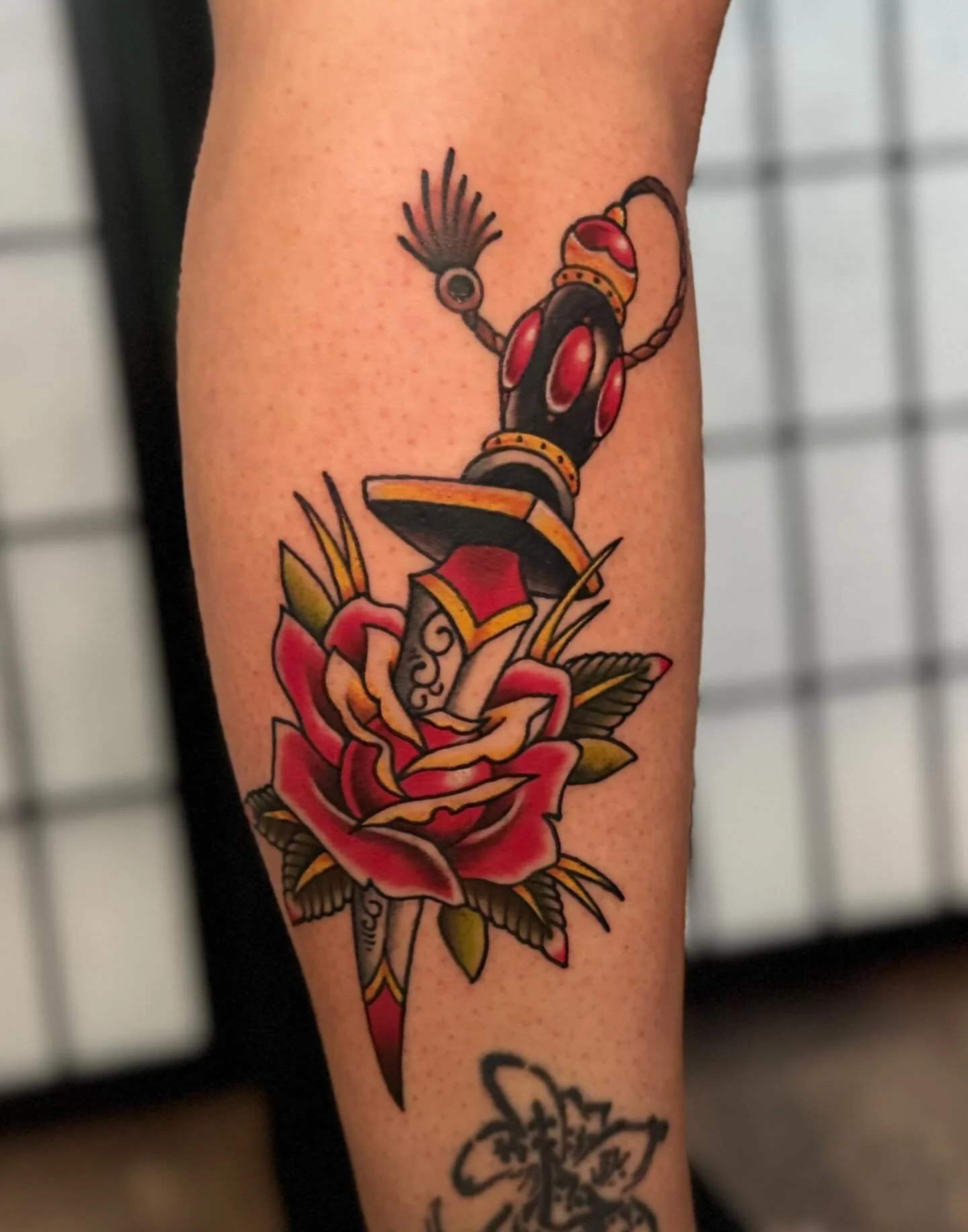 Where passion rots, the dagger blooms 🌹🗡️
A piece from my rose flash sheet. Excited I got to tattoo this one :)
‼️Booking Sept, Oct, &amp; Nov‼️
DM or Email to book