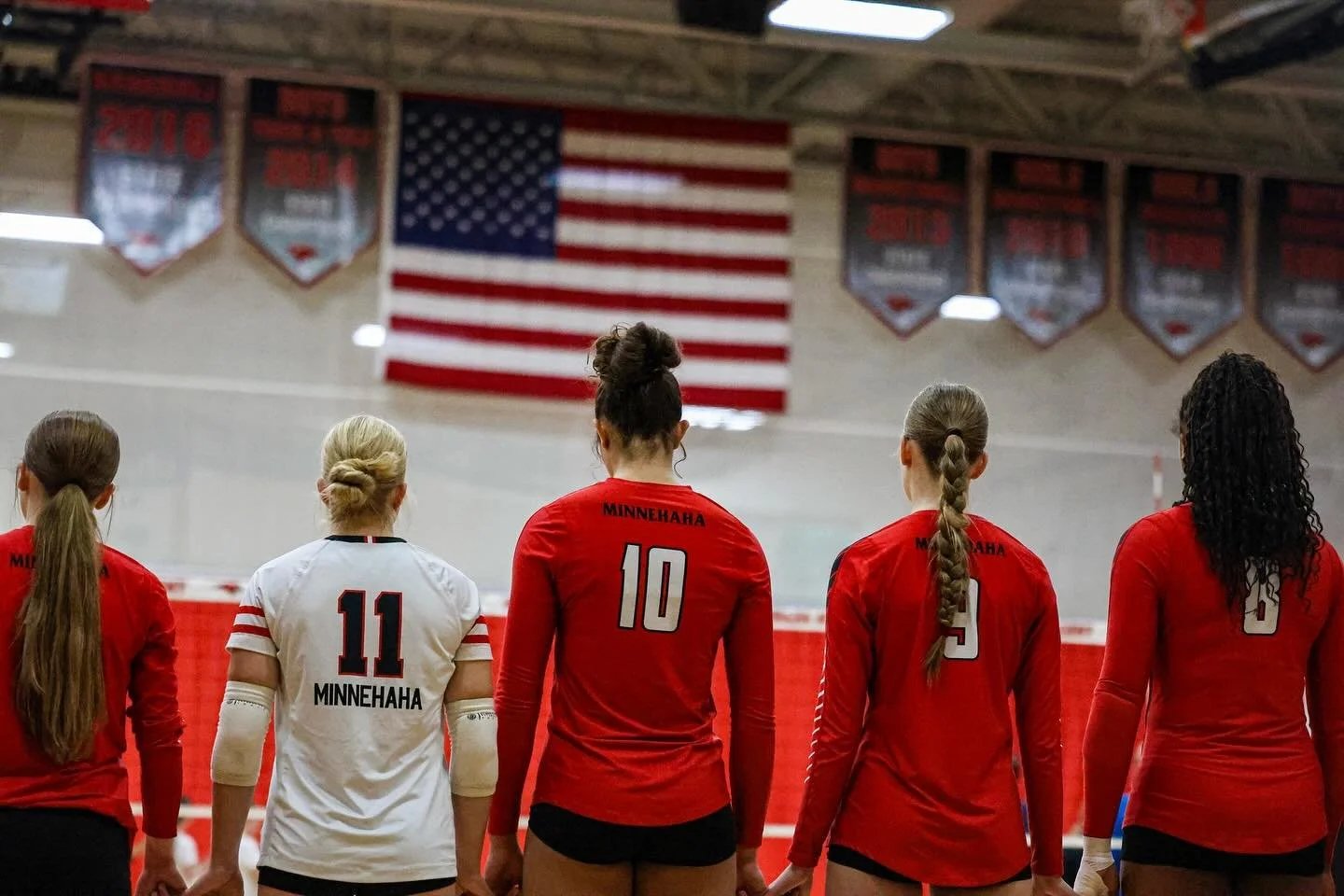 Minnehaha varsity volleyball vs Blake